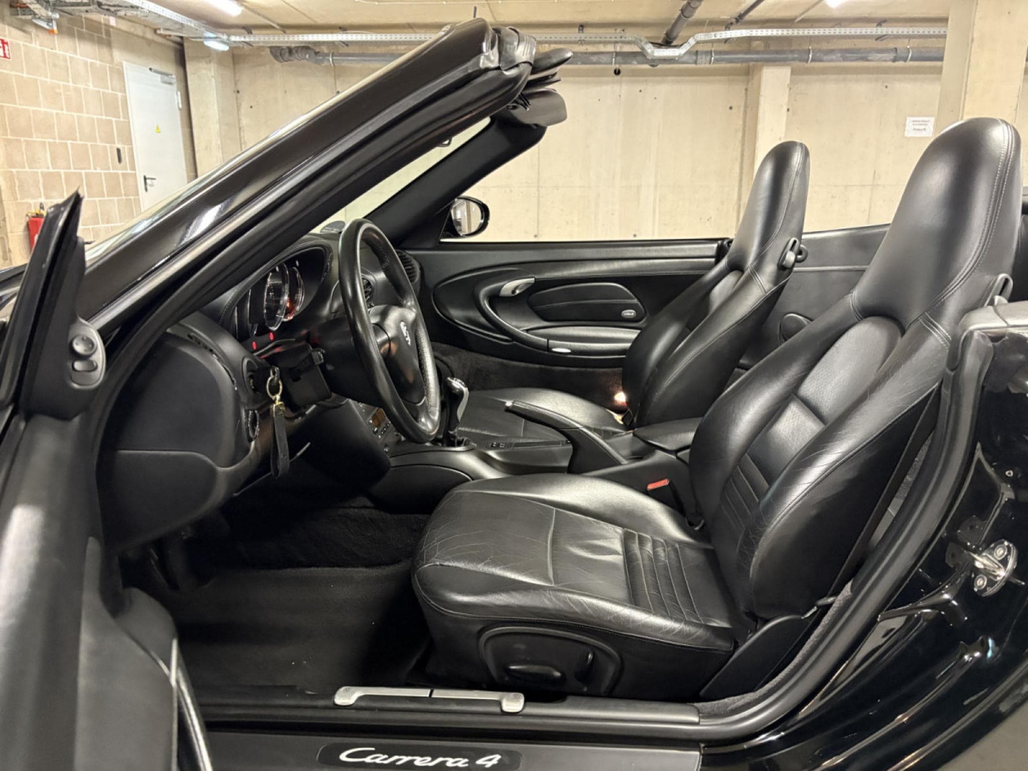 Porsche 911 CARRERA 4 CABRIOLET 3.4 FLAT6 / BVM (2000) - Photo 14