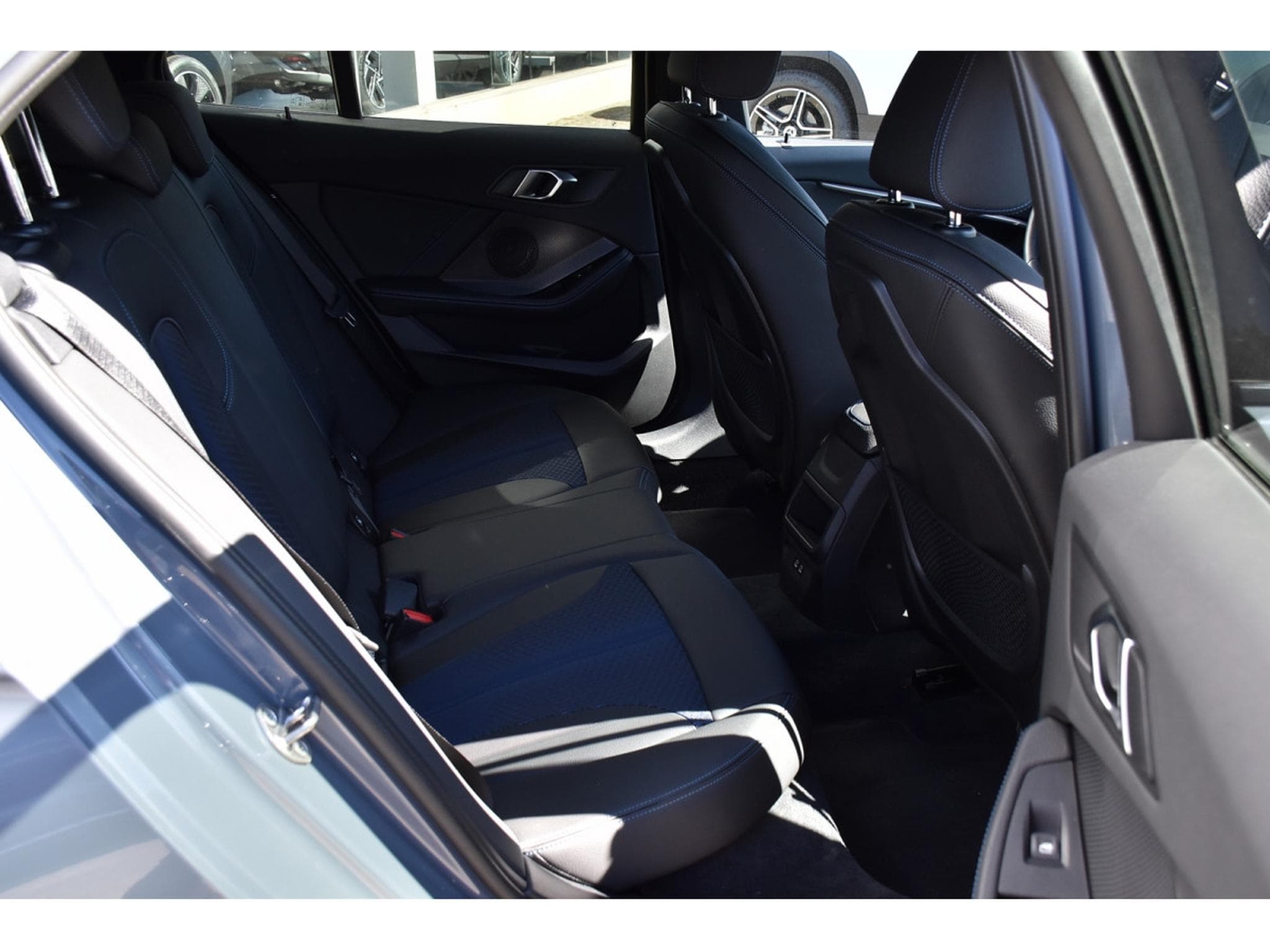 BMW 116 iA M Sport REGUL GPS LANE PDC (2024) - Photo 7