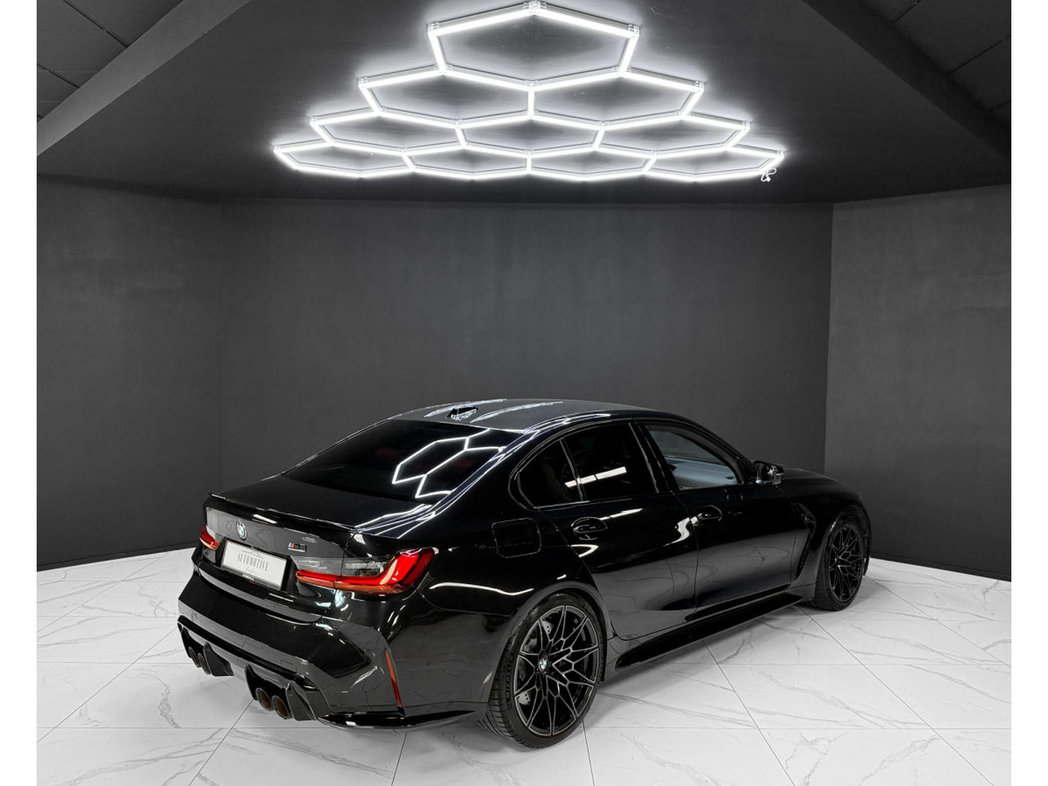 BMW M3 Competition xDrive (2023) - Photo 5
