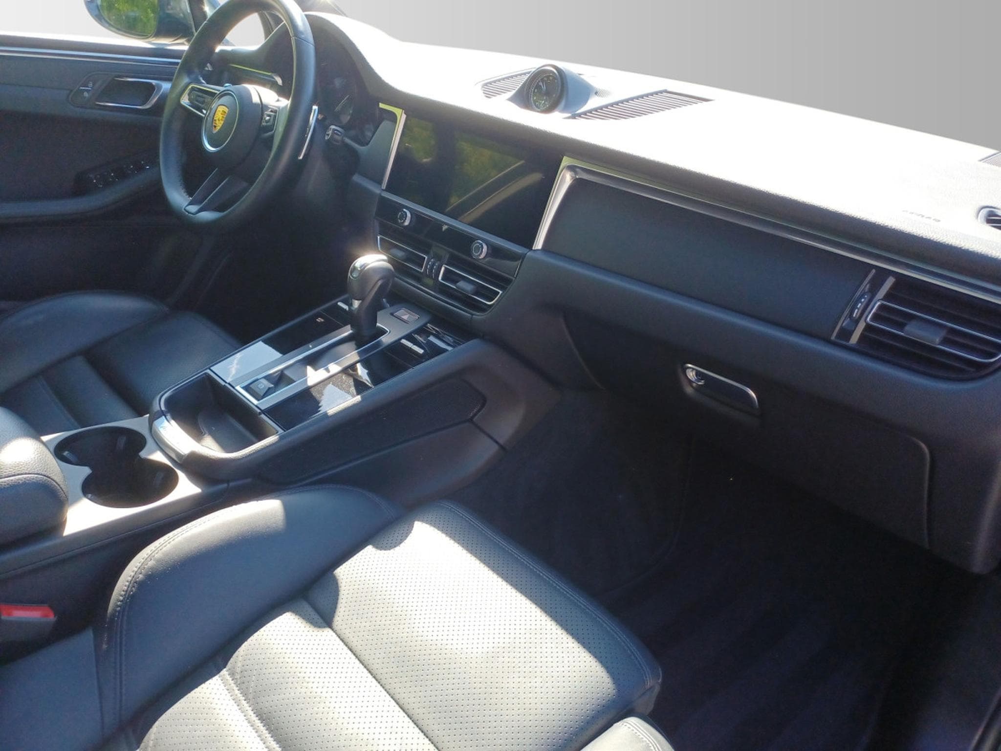 Porsche Macan 2.0 (2023) - Photo 13