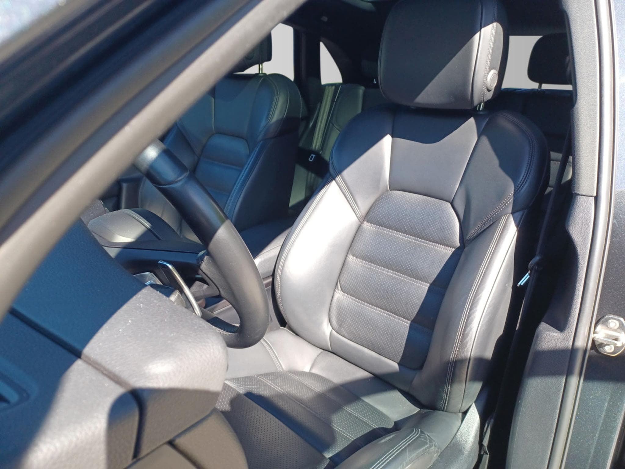 Porsche Macan 2.0 (2023) - Photo 7