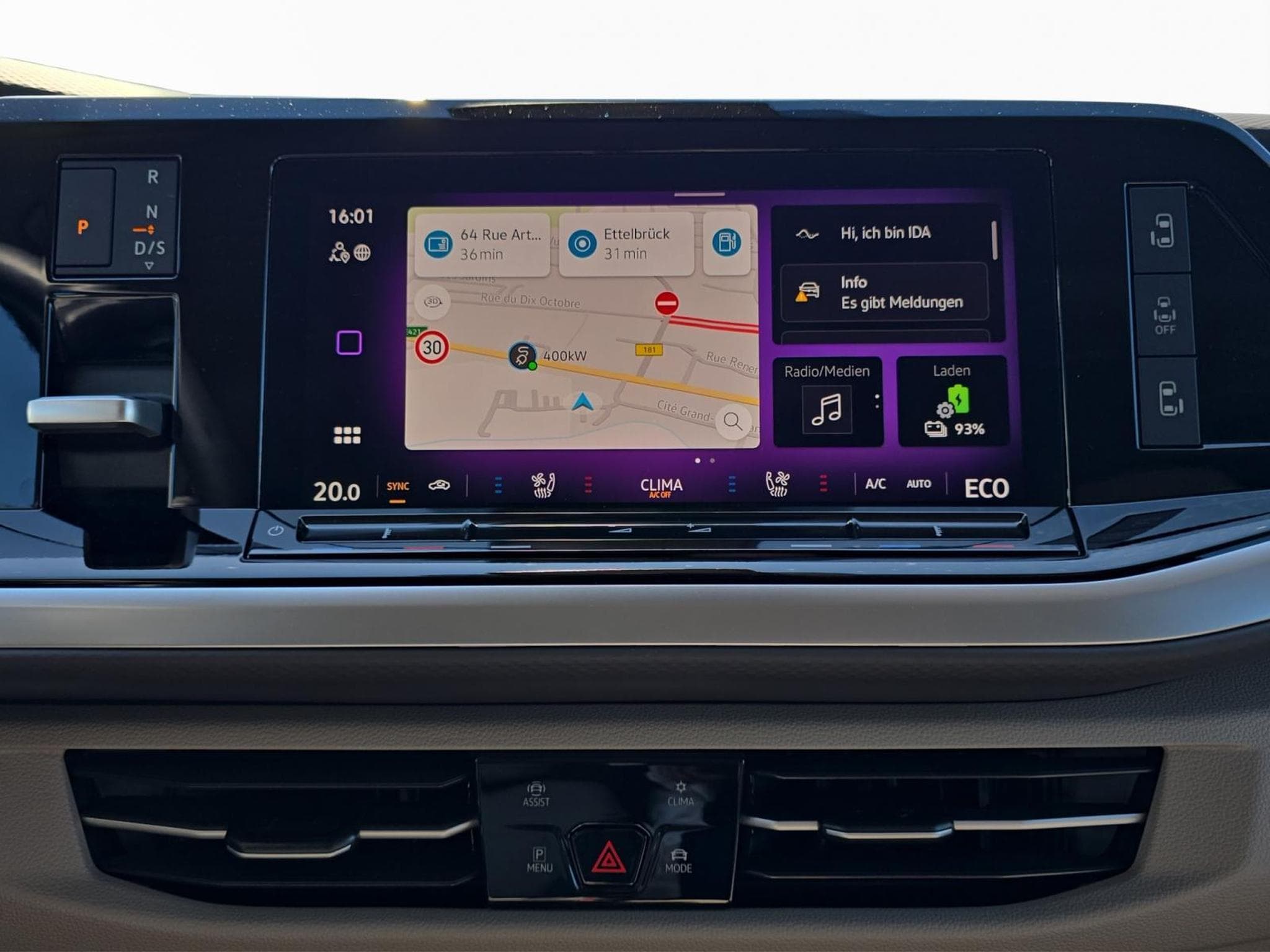 VW Multivan Style (2026) - Photo 13