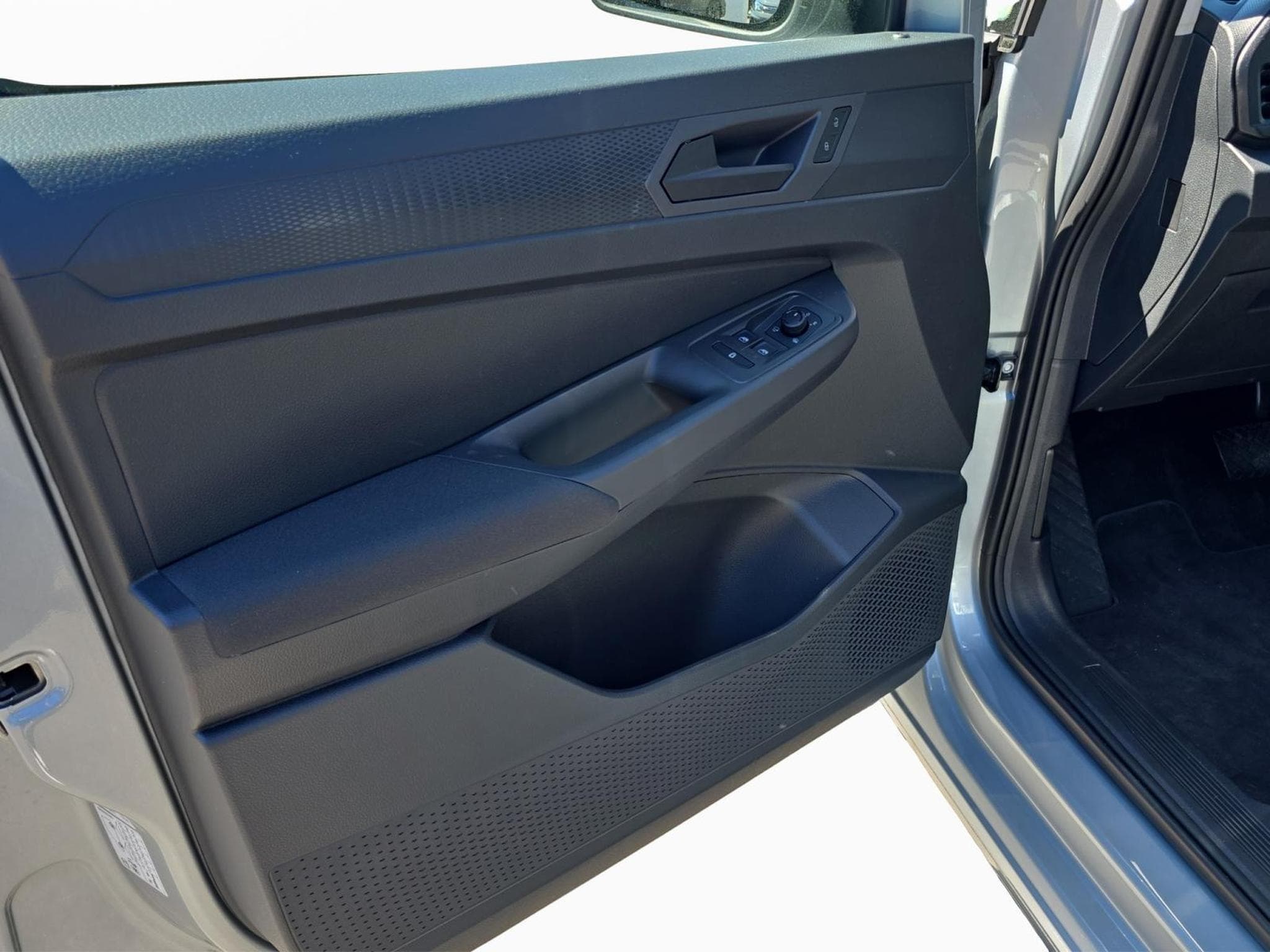 VW Caddy Base (2026) - Foto 14