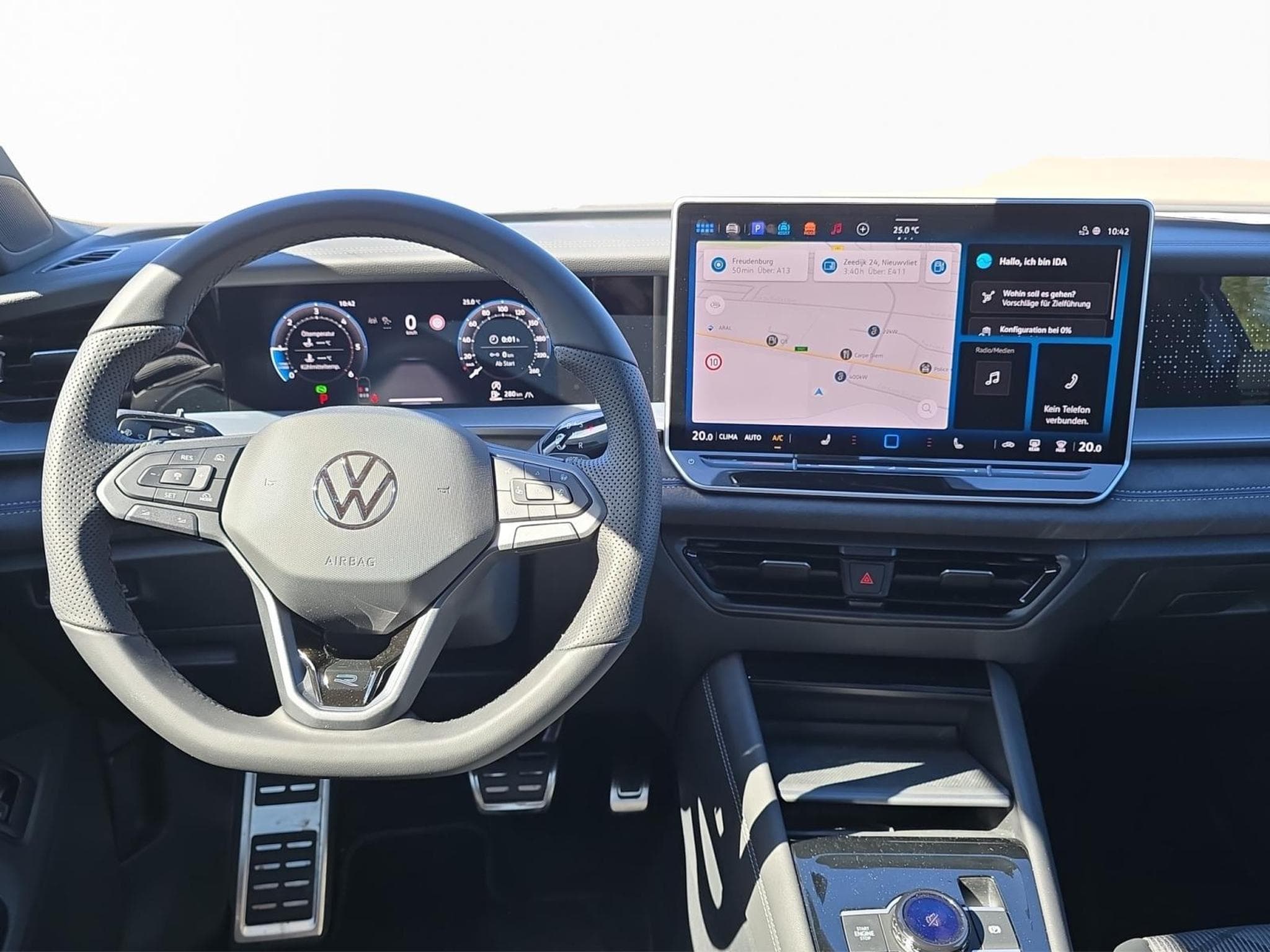 VW Tayron R-Line (2026) - Photo 2