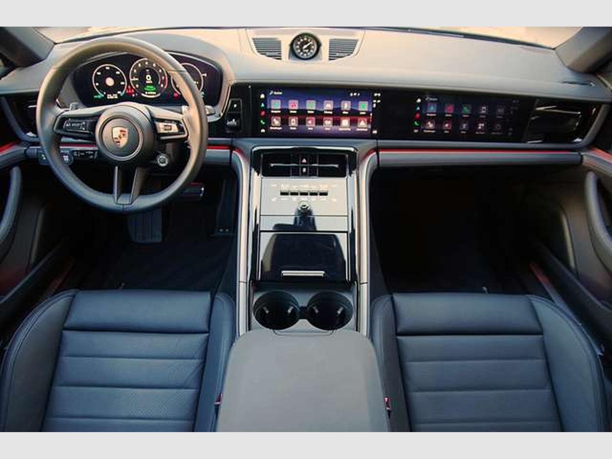 Porsche Panamera Panamera 4 E-Hybrid*Befahrerdisplay,14-Wege,BOSE (2025) - Photo 4