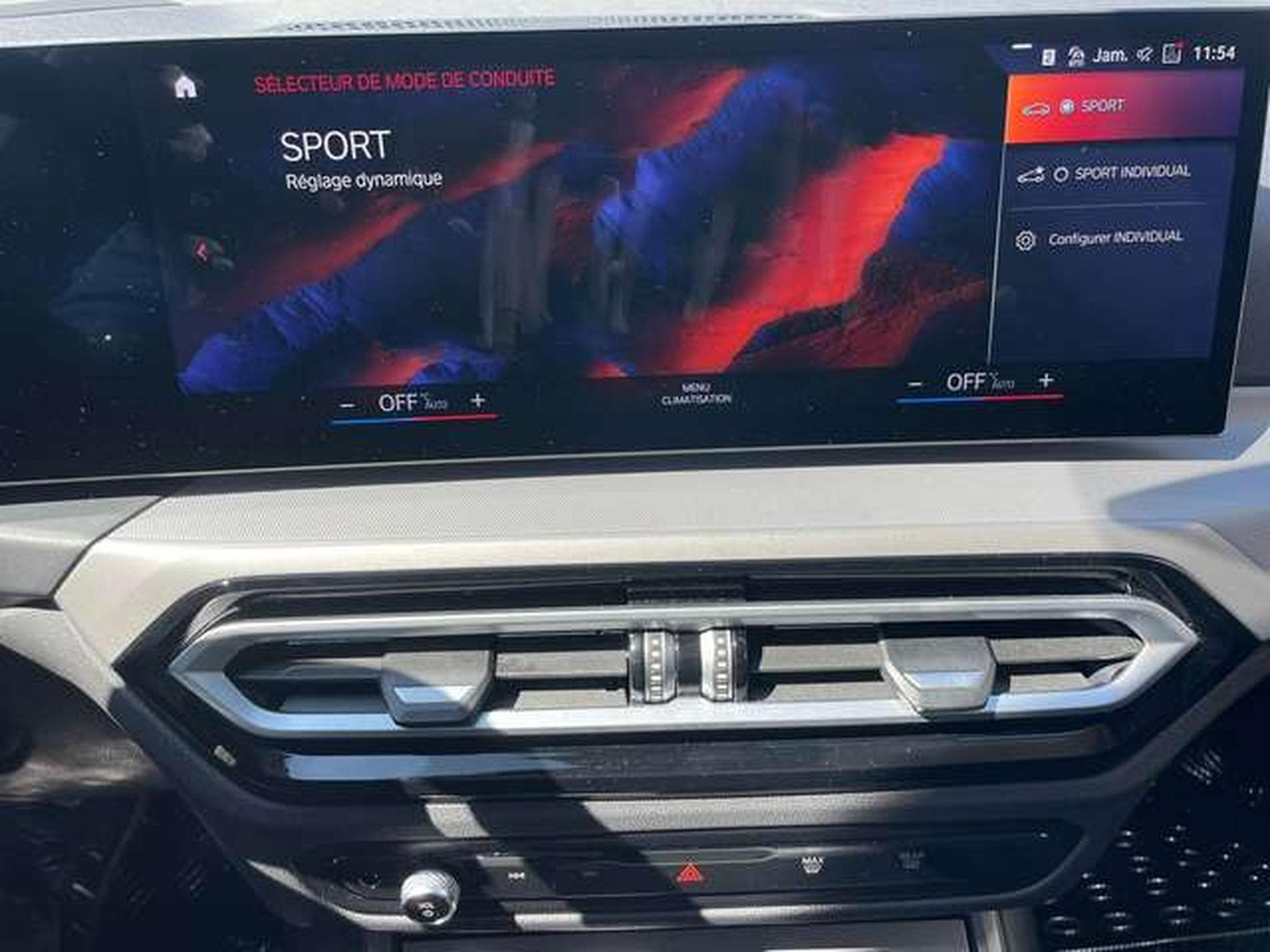 BMW 318 318i Touring Aut / Sport - GARANTIE 38 MOIS (2024) - Photo 20