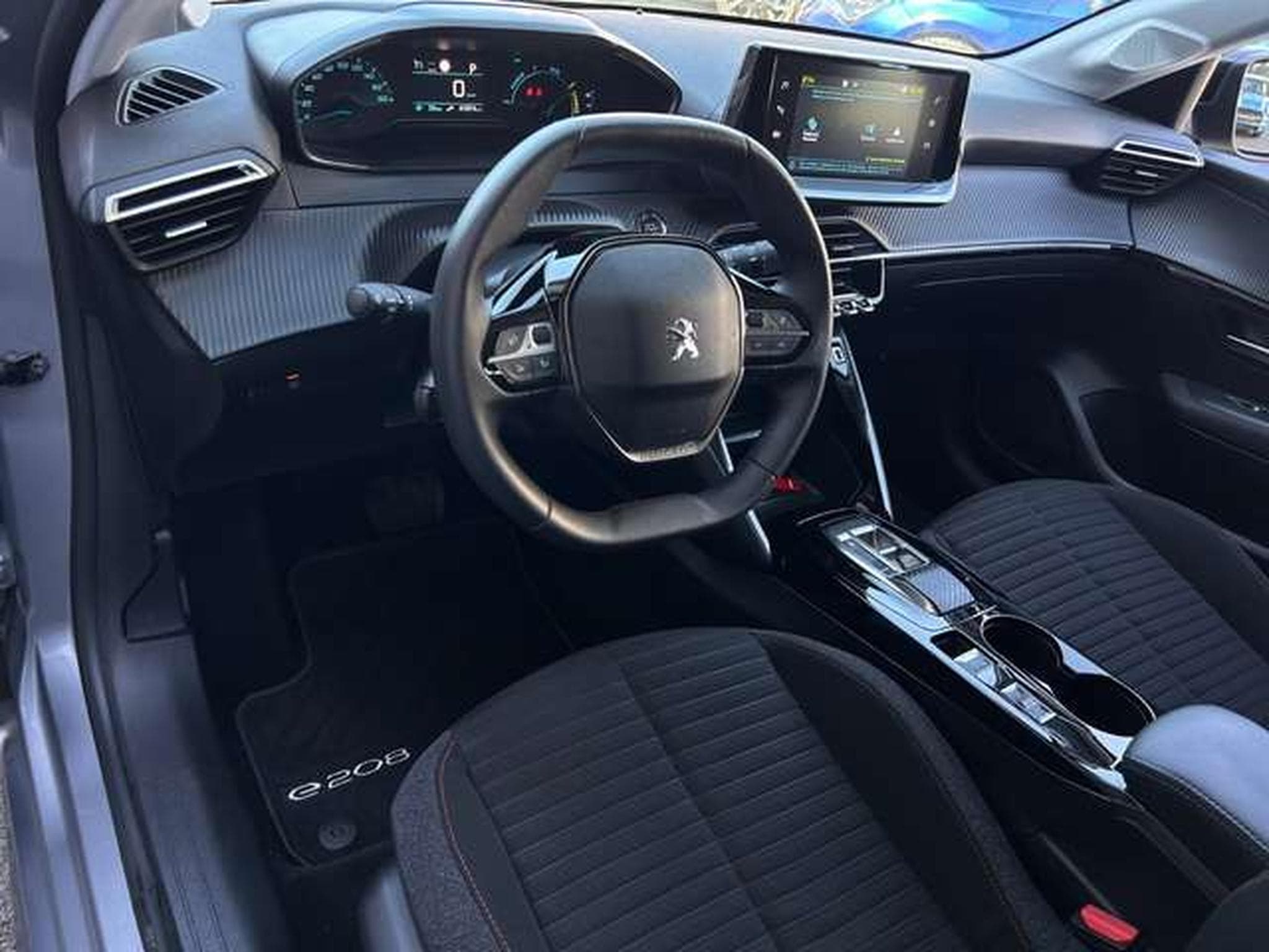 Peugeot 208 136 ACTIVE (2022) - Foto 12