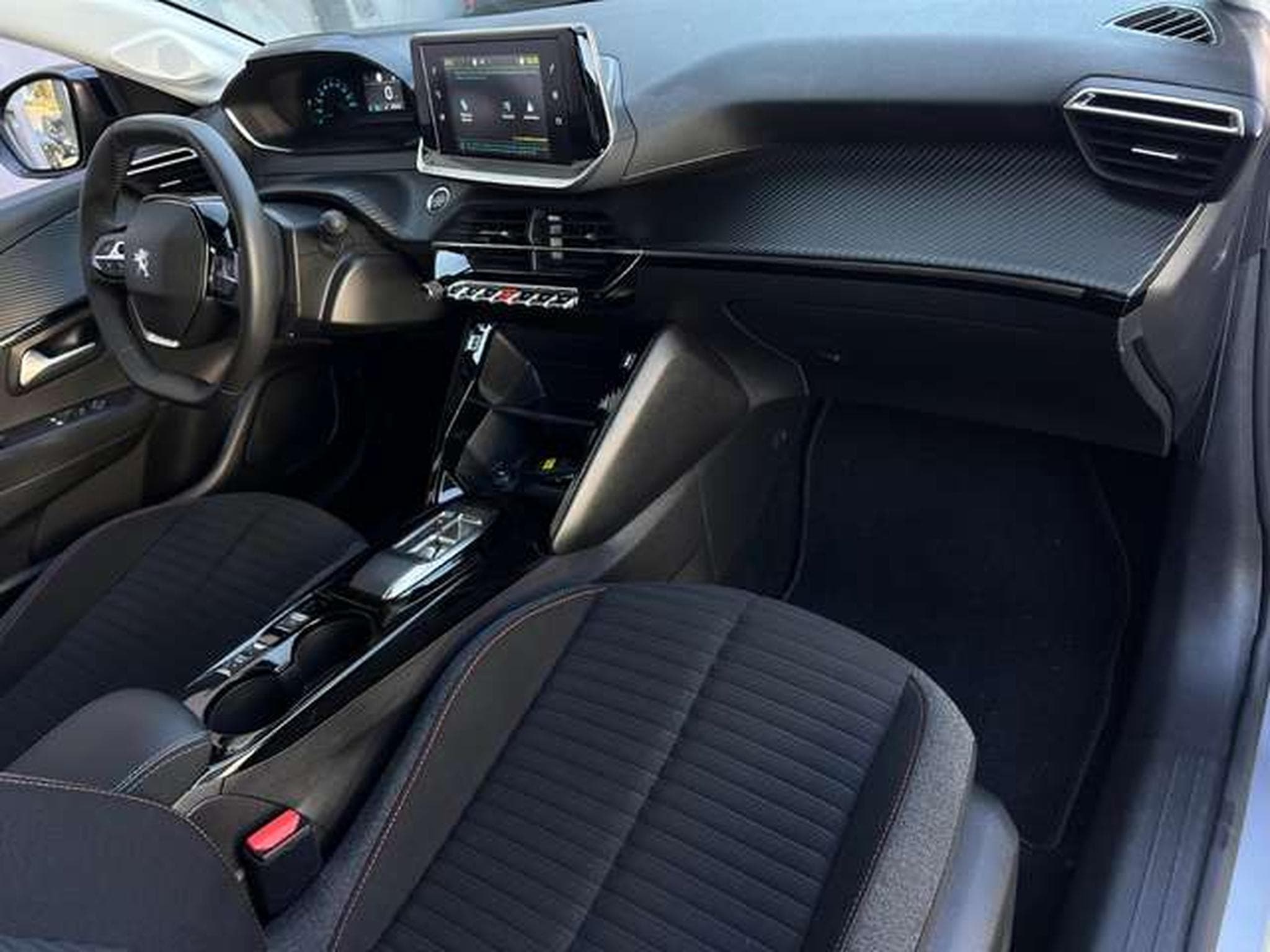 Peugeot 208 136 ACTIVE (2022) - Foto 15