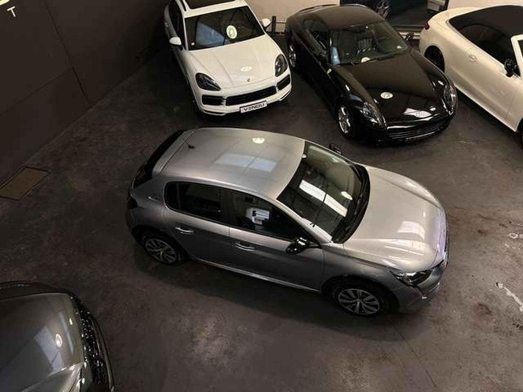 Peugeot 208 136 ACTIVE (2022) - Foto 2