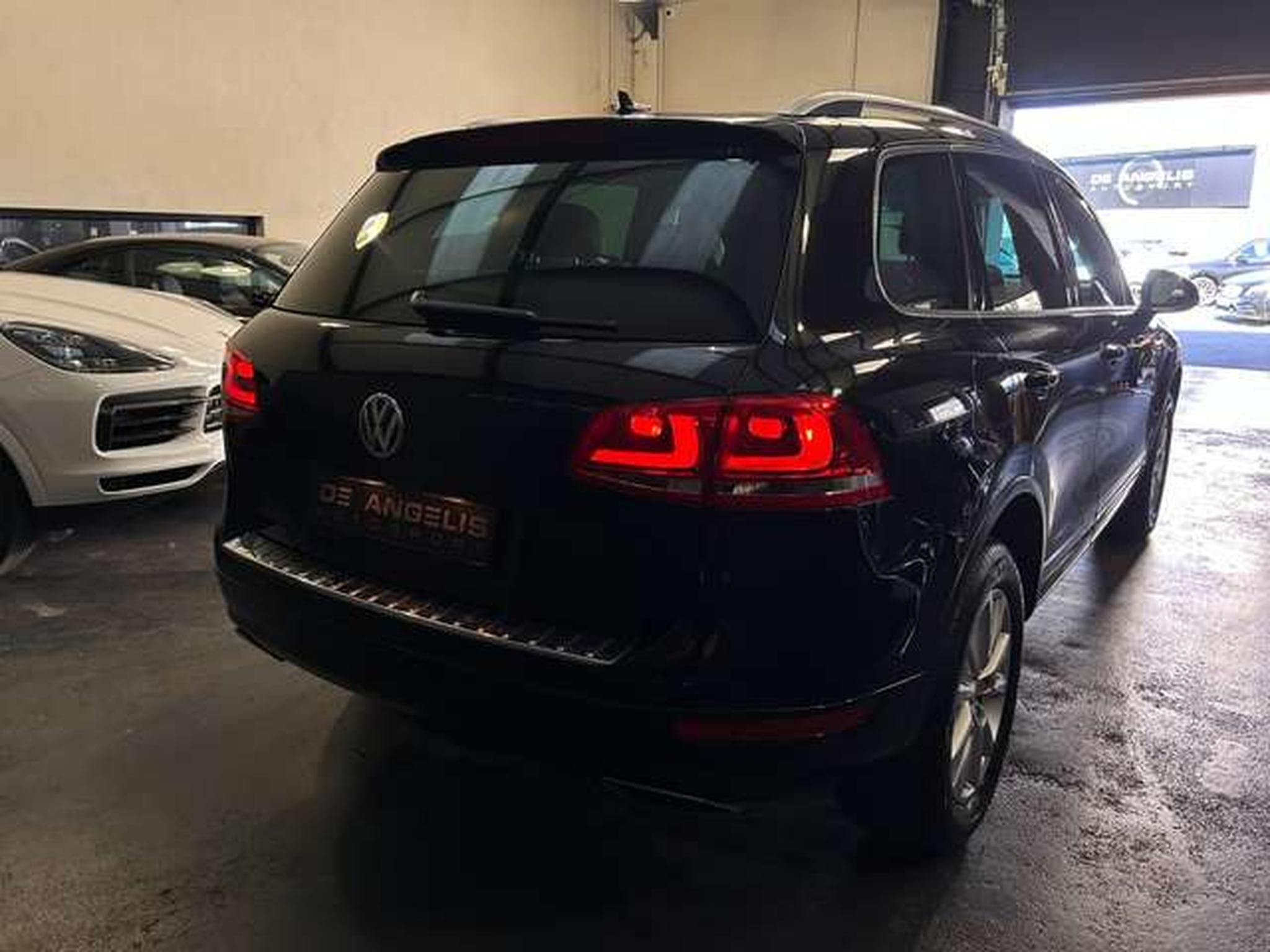 VW Touareg 3.0 V6 TDI 245 CARAT (2013) - Foto 5