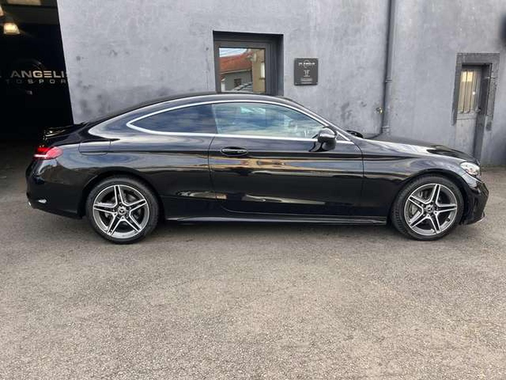 Mercedes C 220 220D 2.0 194 9G-TRONIC AMG (2019) - Foto 10