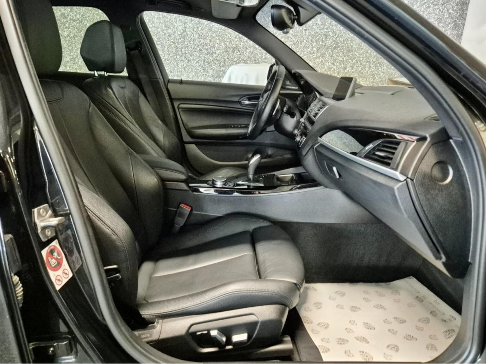 BMW M135 M135 XDRIVE CUIR PANO GPS (2016) - Photo 4