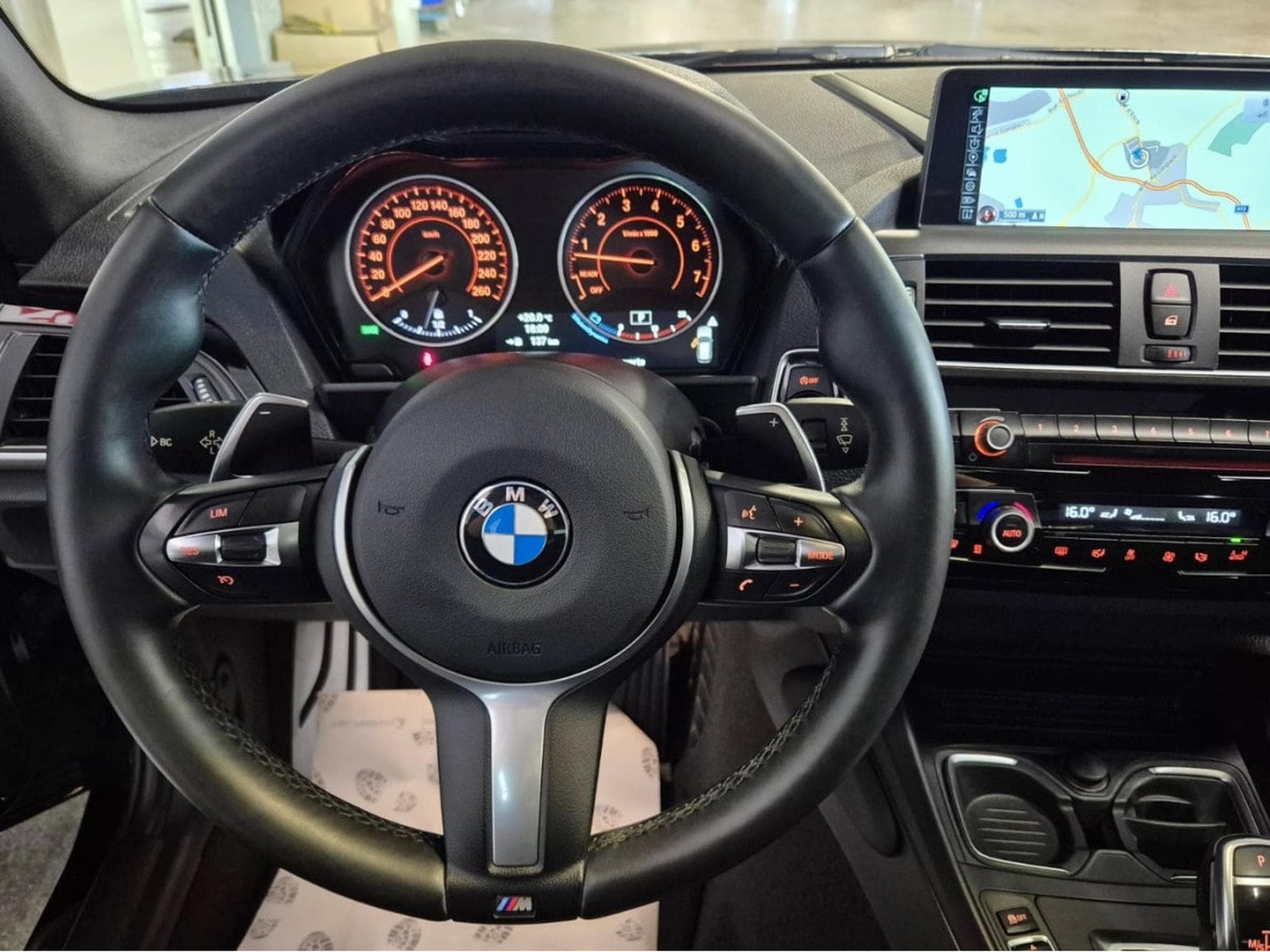 BMW M135 M135 XDRIVE CUIR PANO GPS (2016) - Photo 8