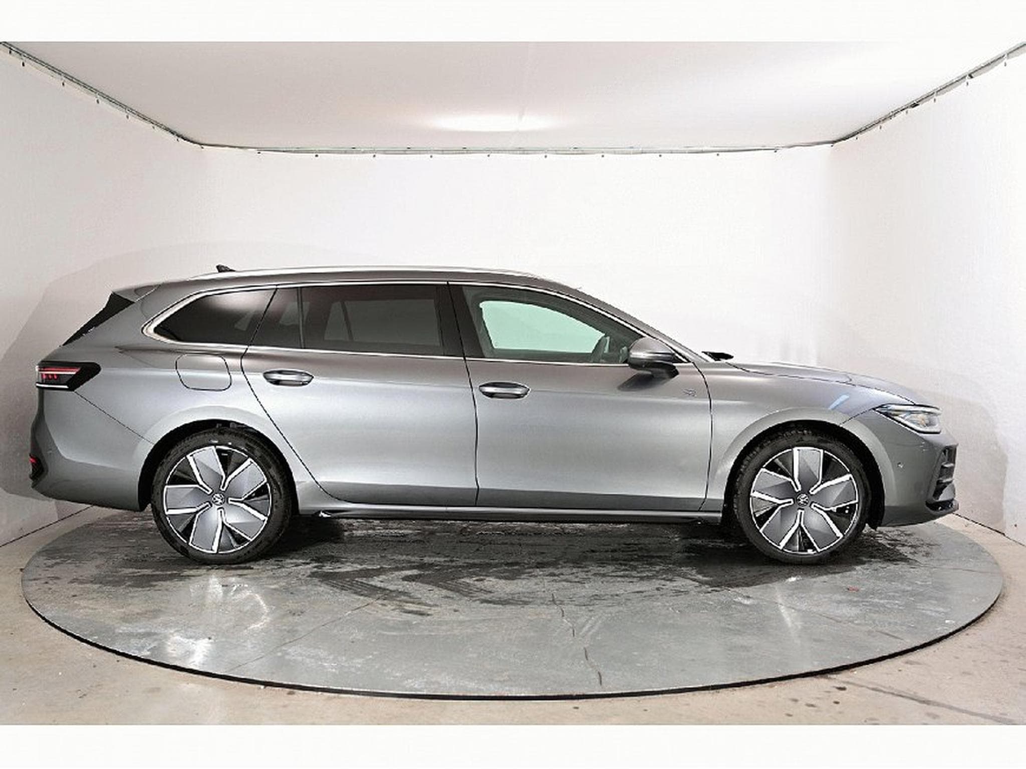 VW Passat (2023) - Foto 6