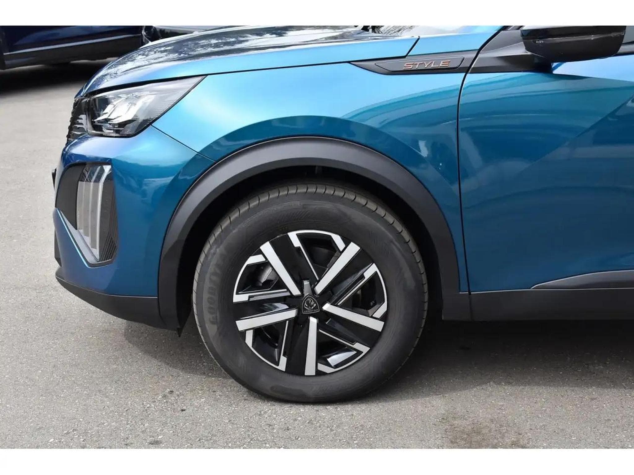 Peugeot 2008 (2025) - Foto 5