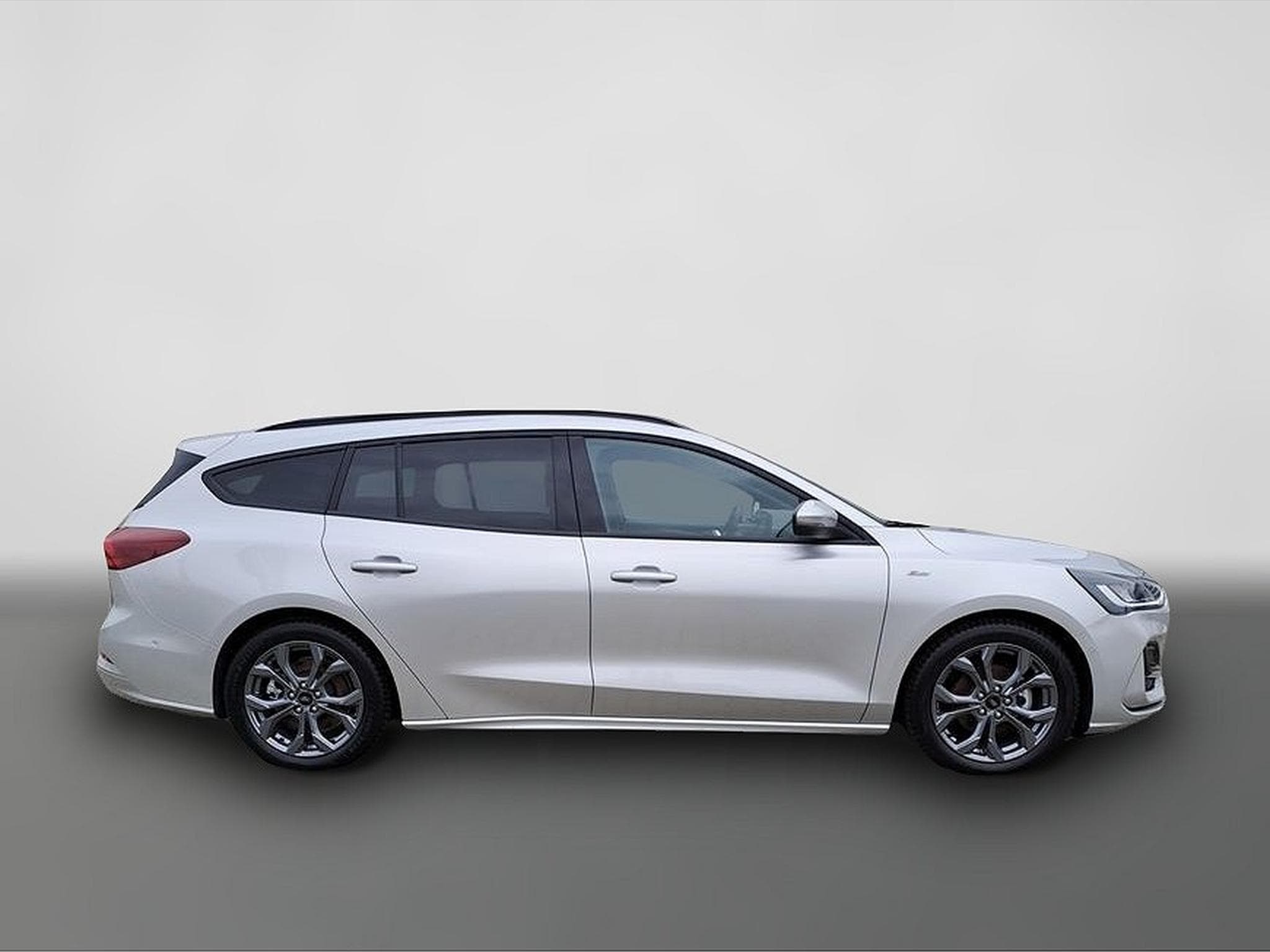 Ford Focus (2021) - Photo 5