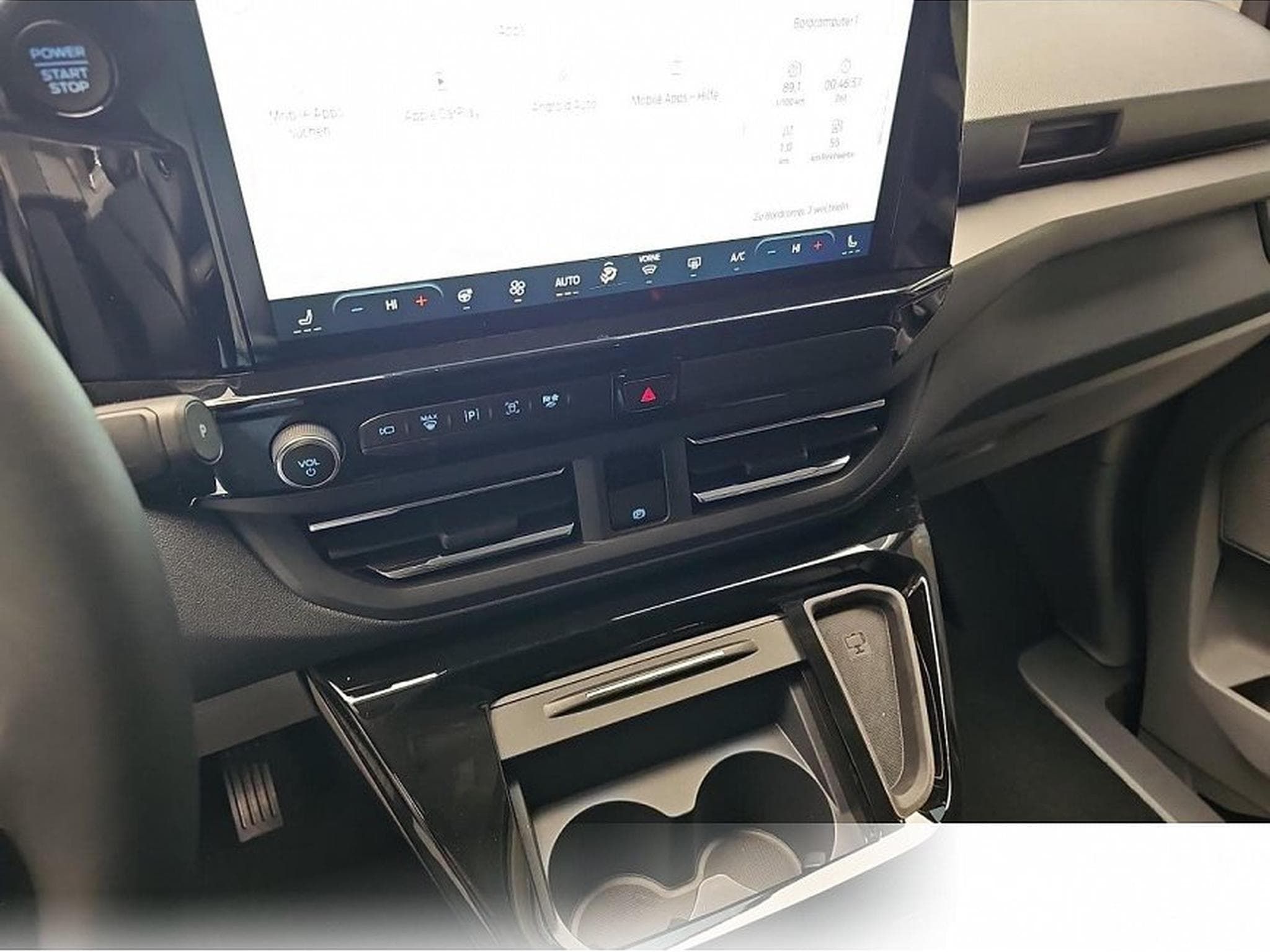 Ford Tourneo (2026) - Photo 11