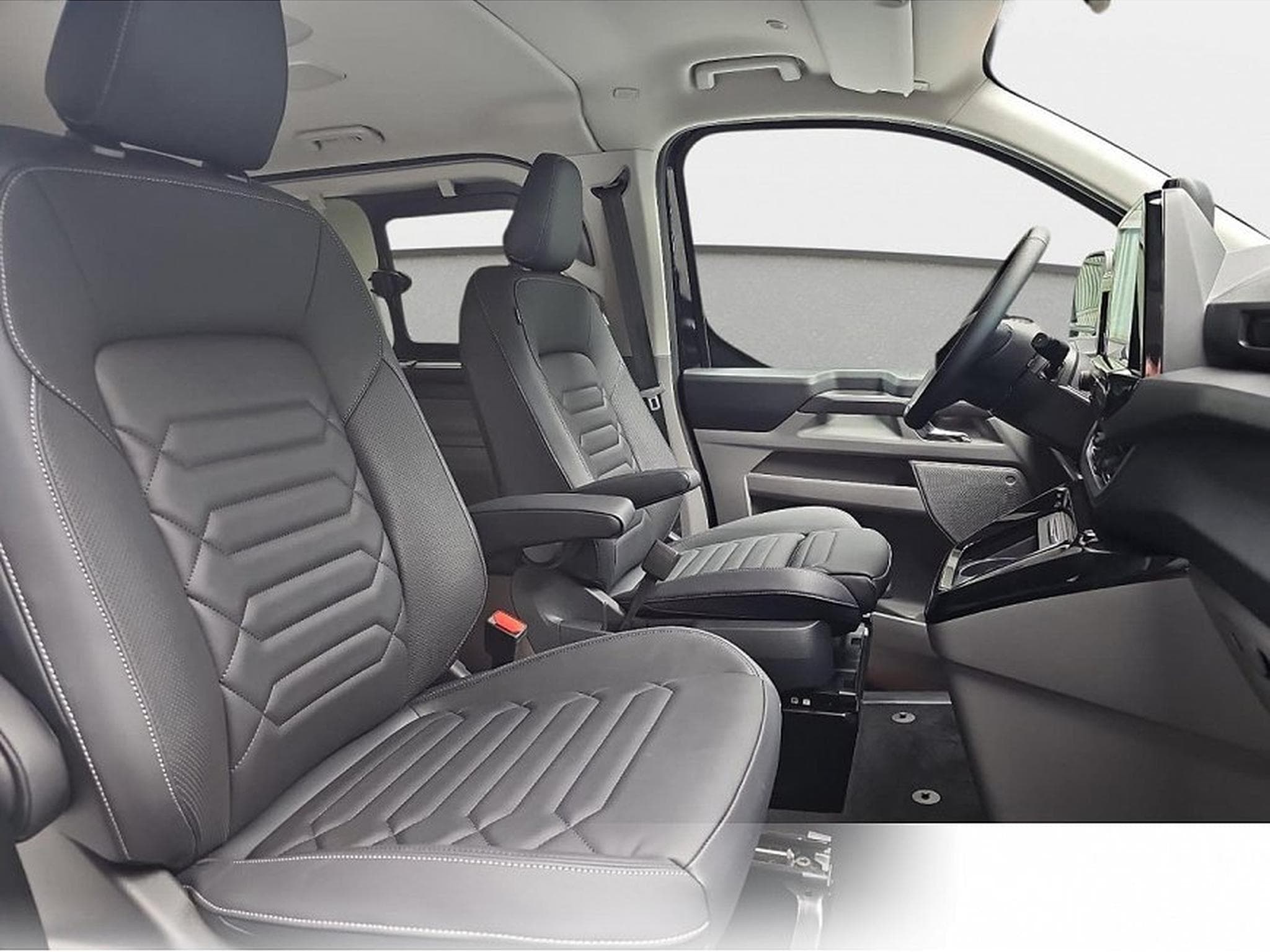 Ford Tourneo (2026) - Photo 15