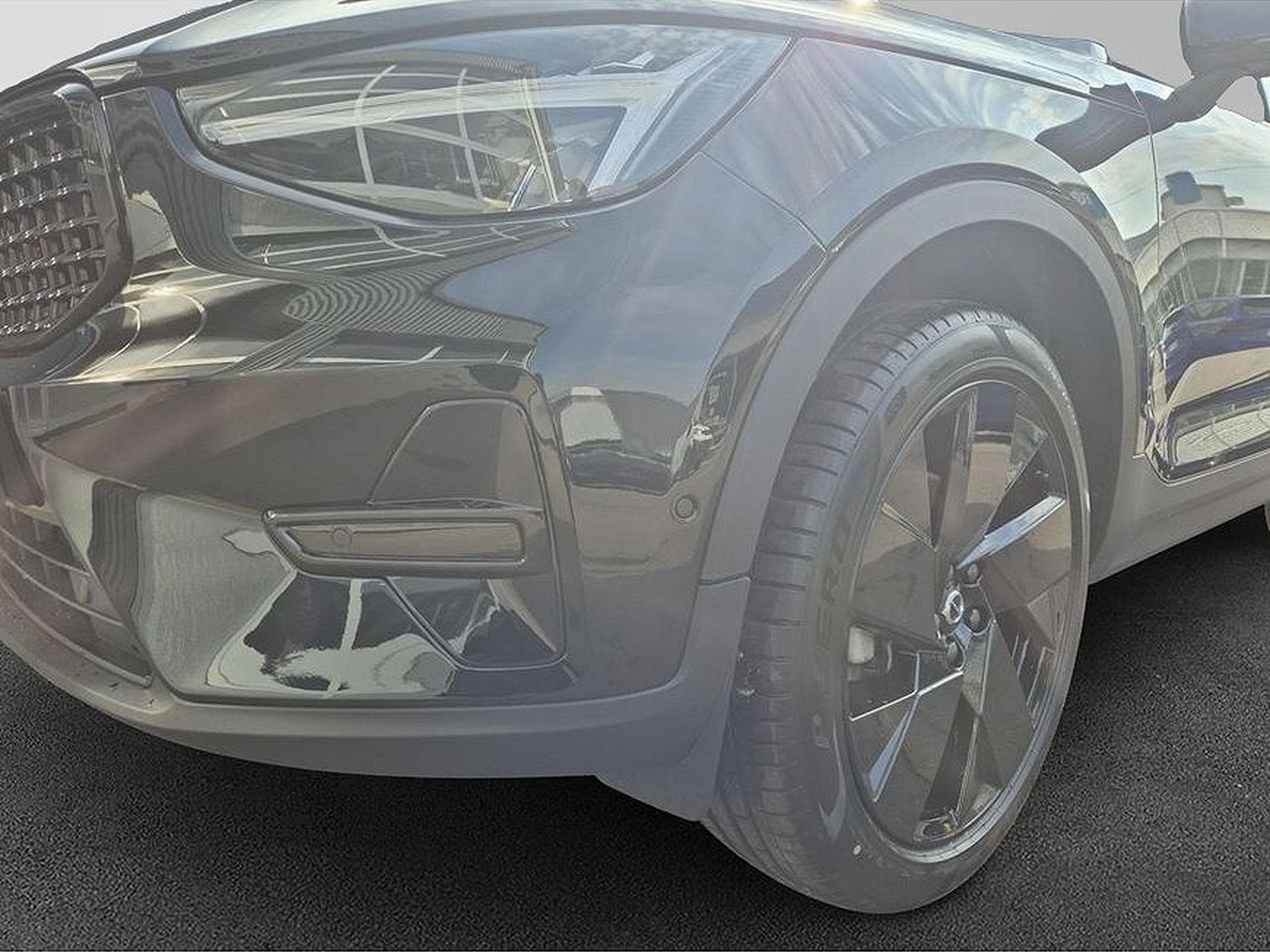 Volvo XC40 (2024) - Foto 6