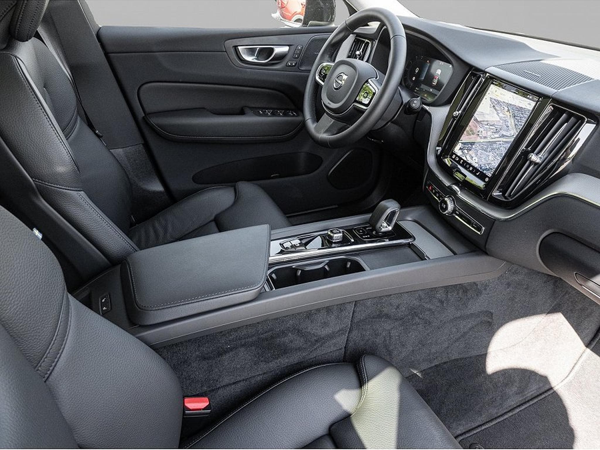 Volvo XC60 (2025) - Photo 6