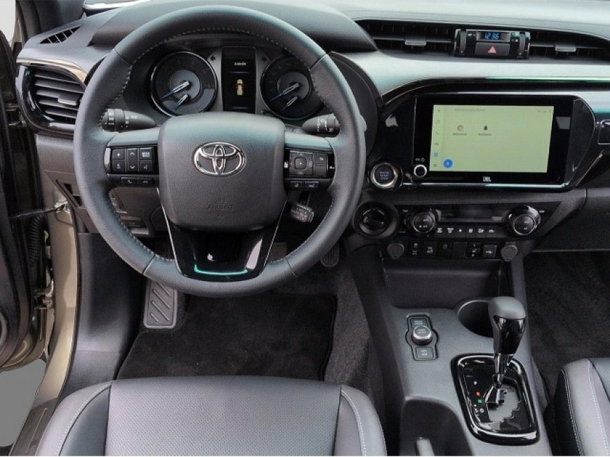 Toyota Hilux (2026) - Photo 5