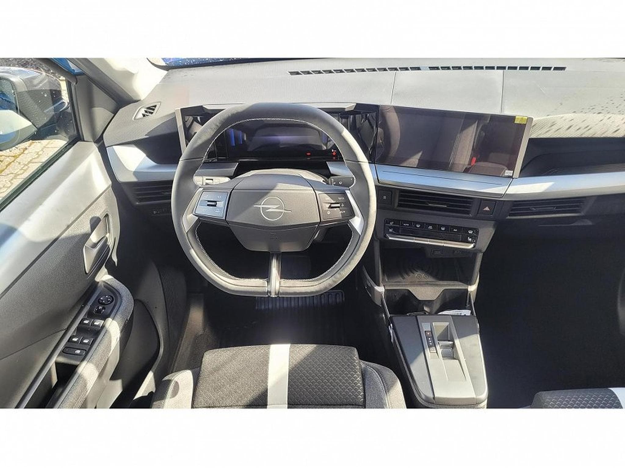 Opel Frontera (2026) - Foto 8