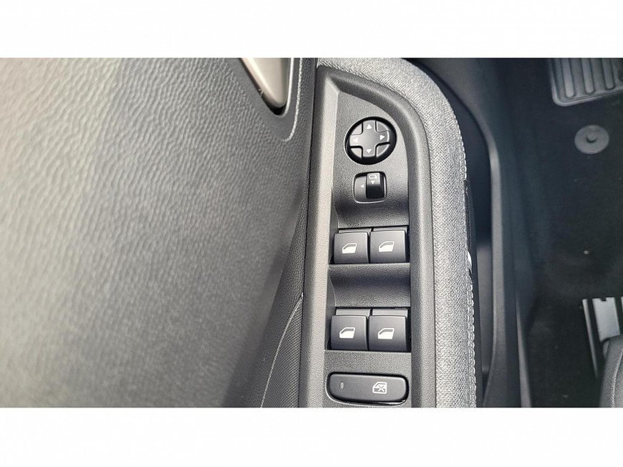 Opel Frontera (2026) - Foto 15