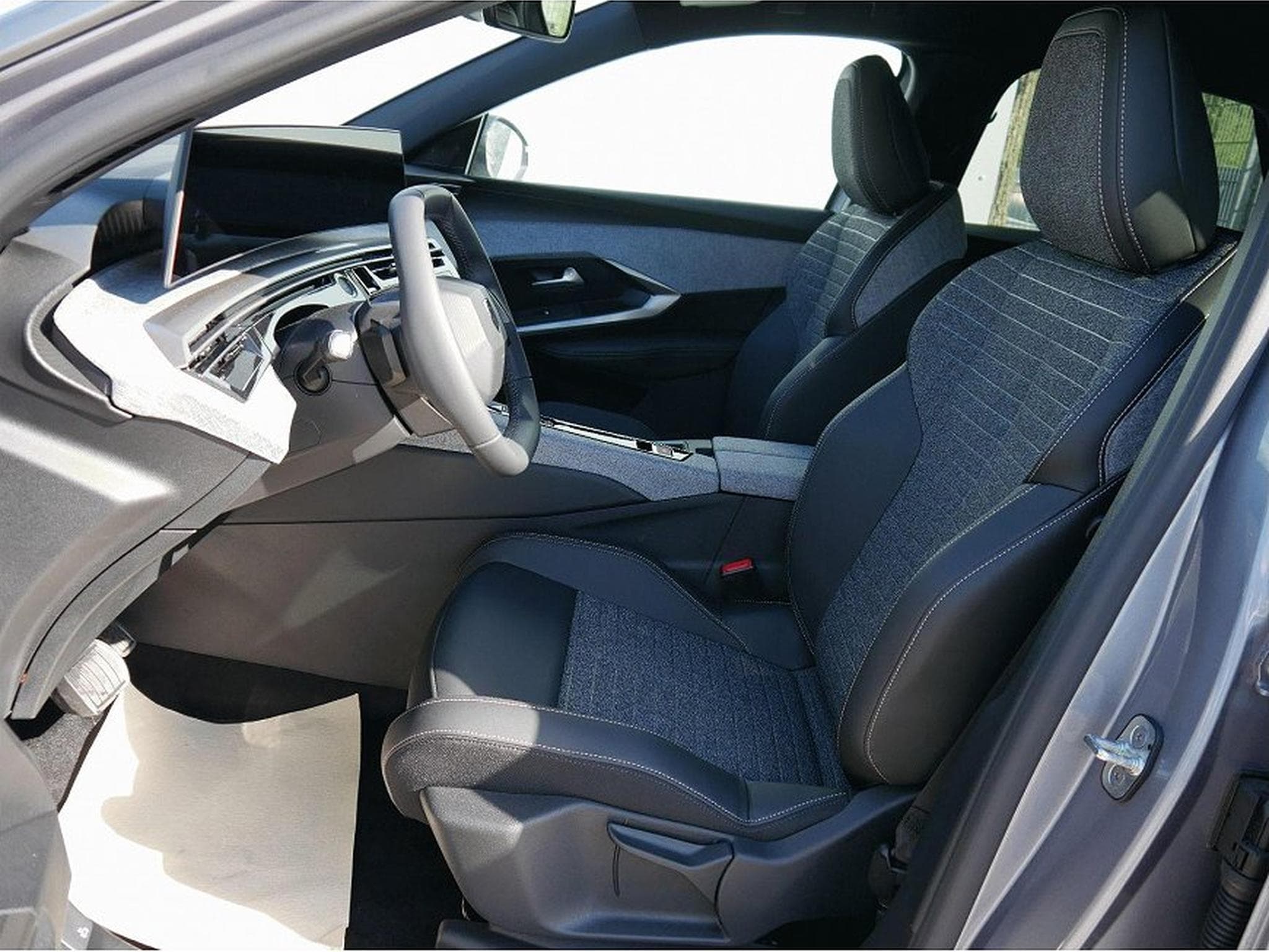Peugeot 3008 (2026) - Photo 8