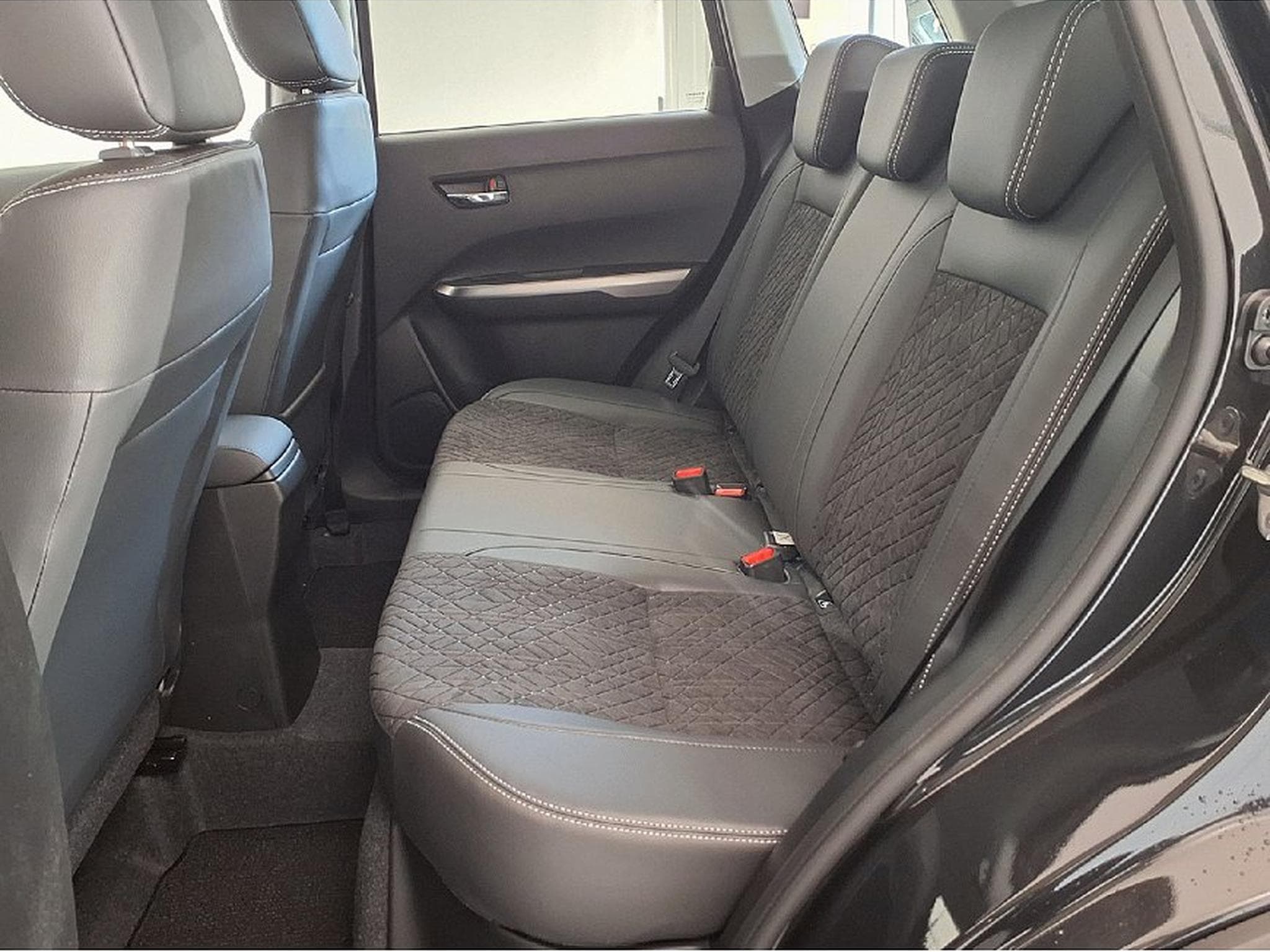 Suzuki Vitara (2026) - Photo 10