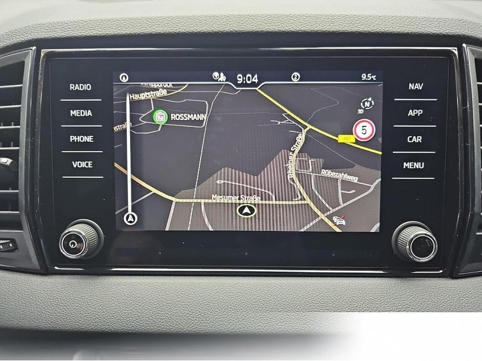 Skoda Karoq (2026) - Foto 8