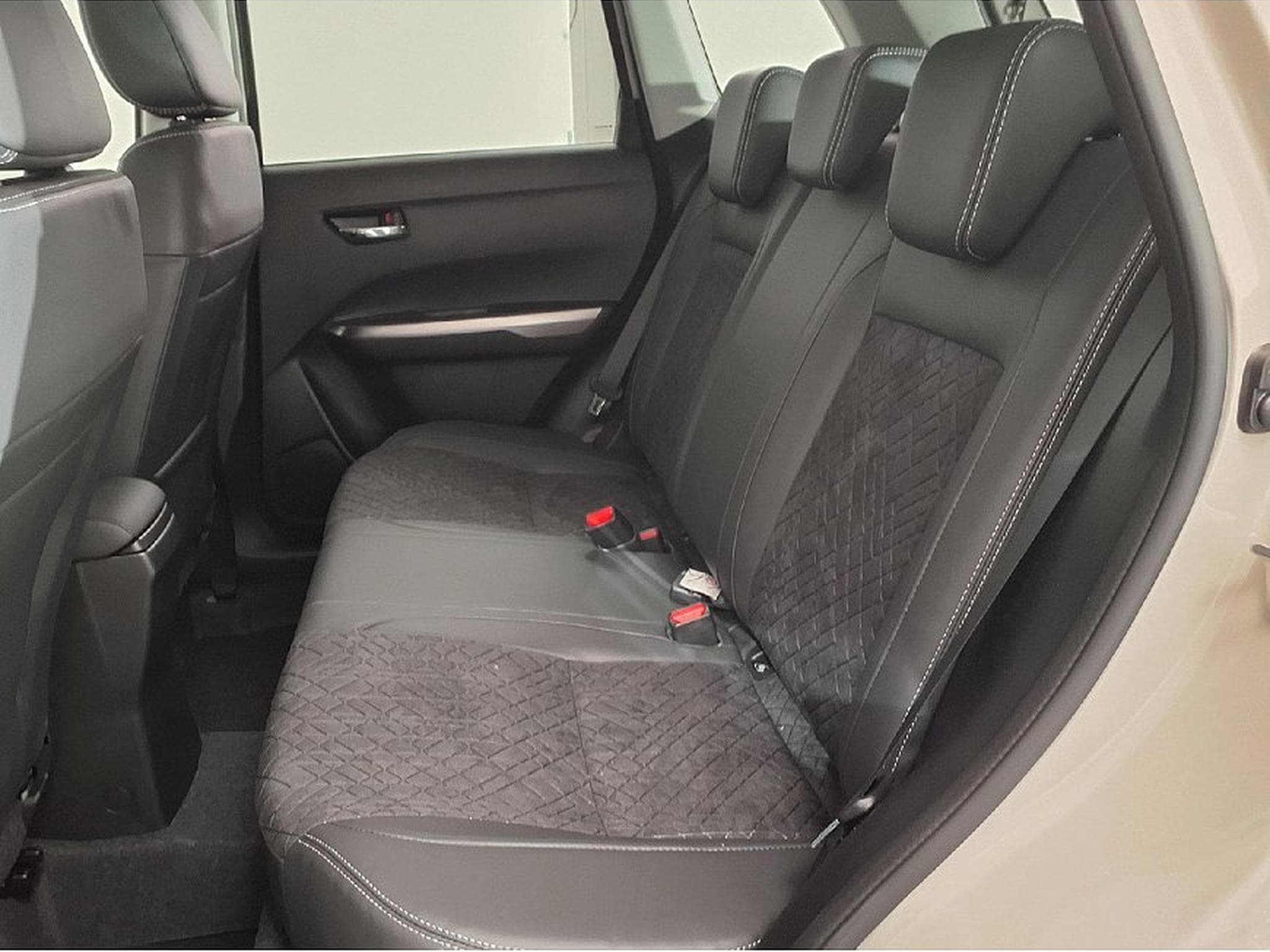 Suzuki Vitara (2000) - Photo 10