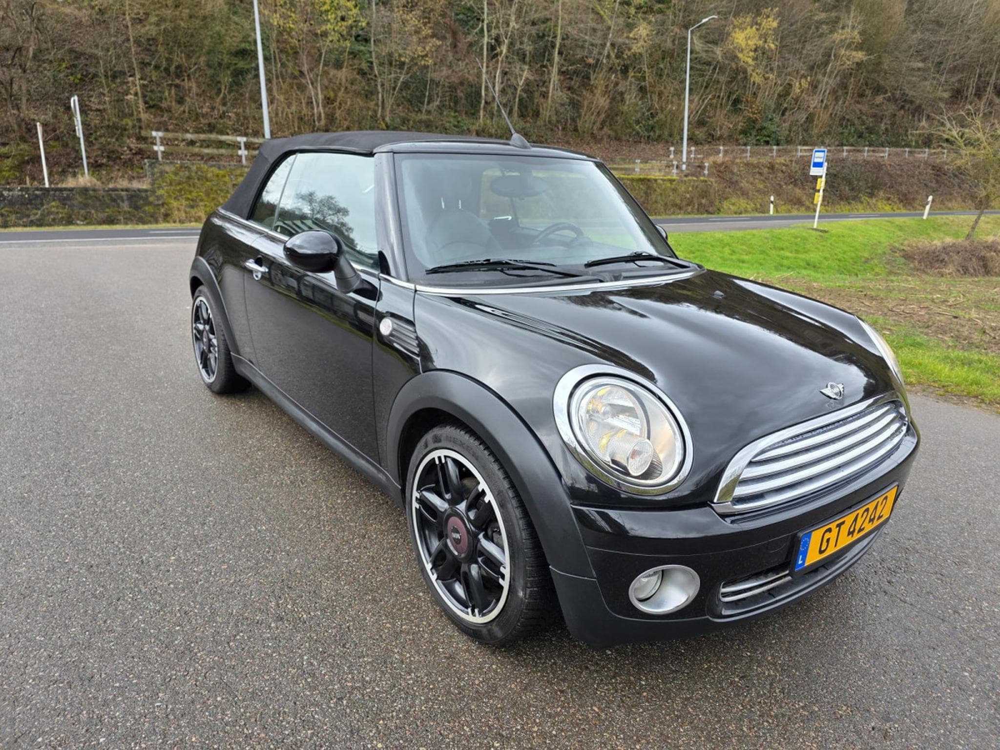 Mini Cooper 1.6 Cabrio automatic (2009) - Photo 6