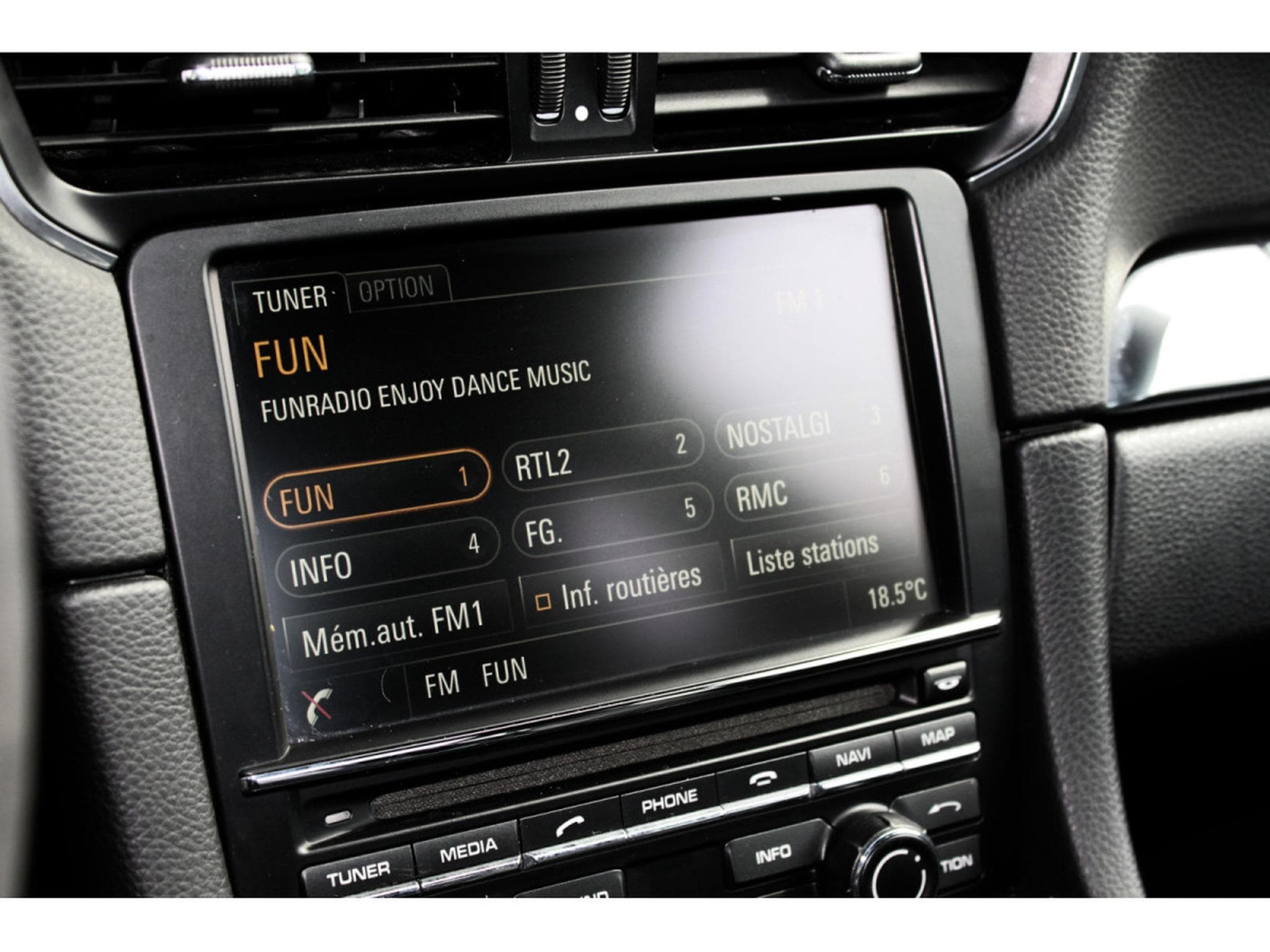 Porsche 911 (991) CARRERA 2 PDK7 | ECHAPPEMENT SPORT | SPORT CHRONO | SI (2014) - Photo 23