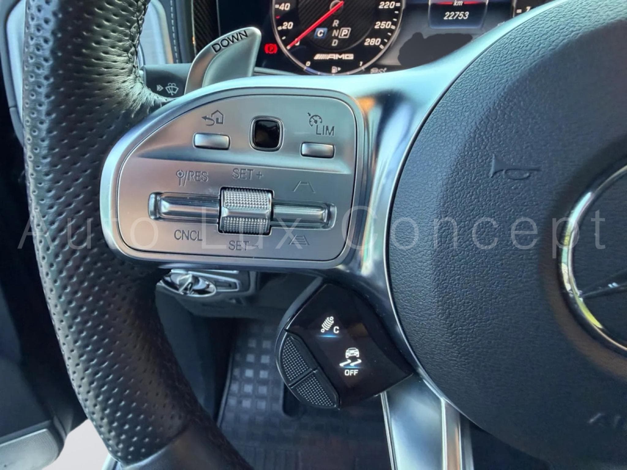 Mercedes G 63 AMG SUPERIOR Line (2023) - Photo 16