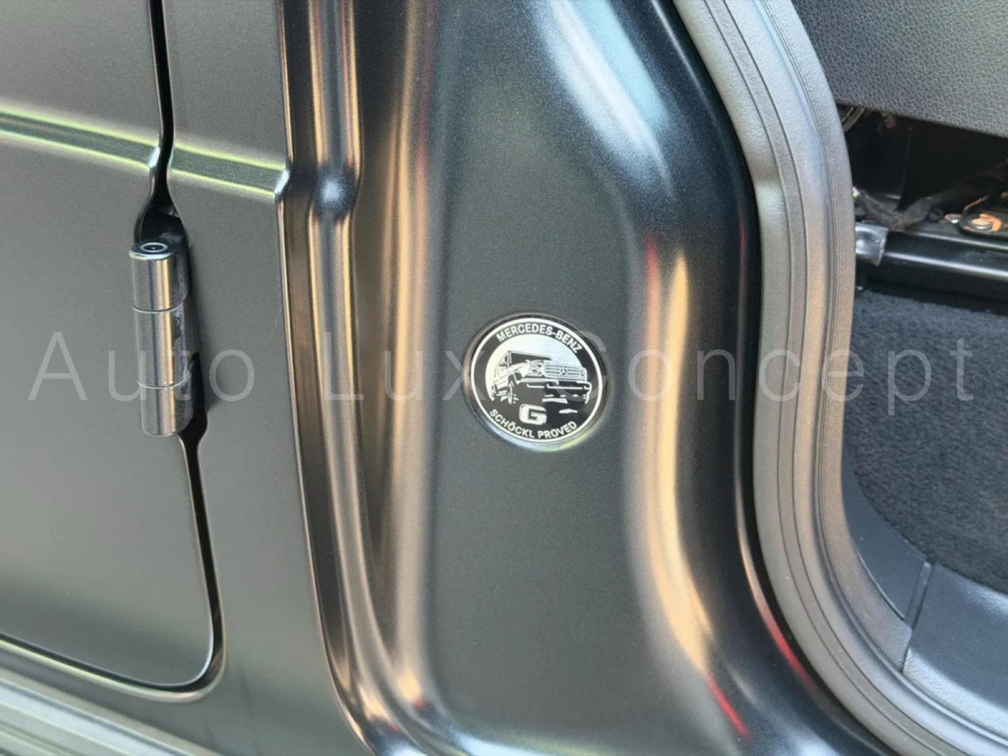 Mercedes G 63 AMG SUPERIOR Line (2023) - Photo 21