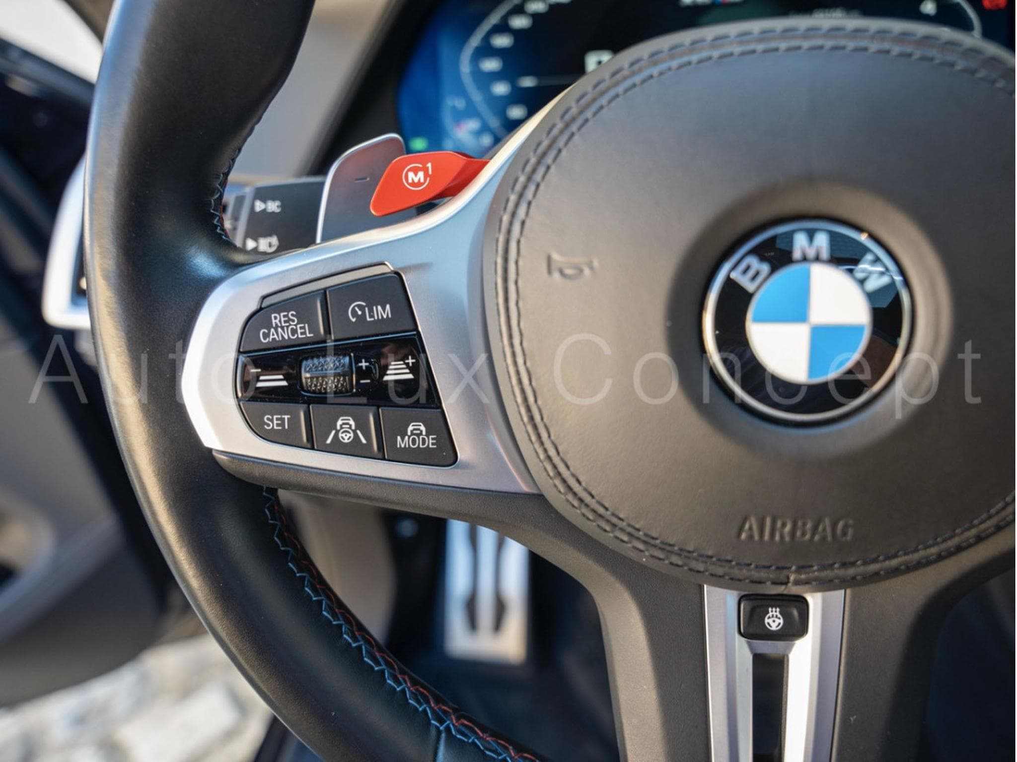 BMW X6M Competition (2020) - Photo 22