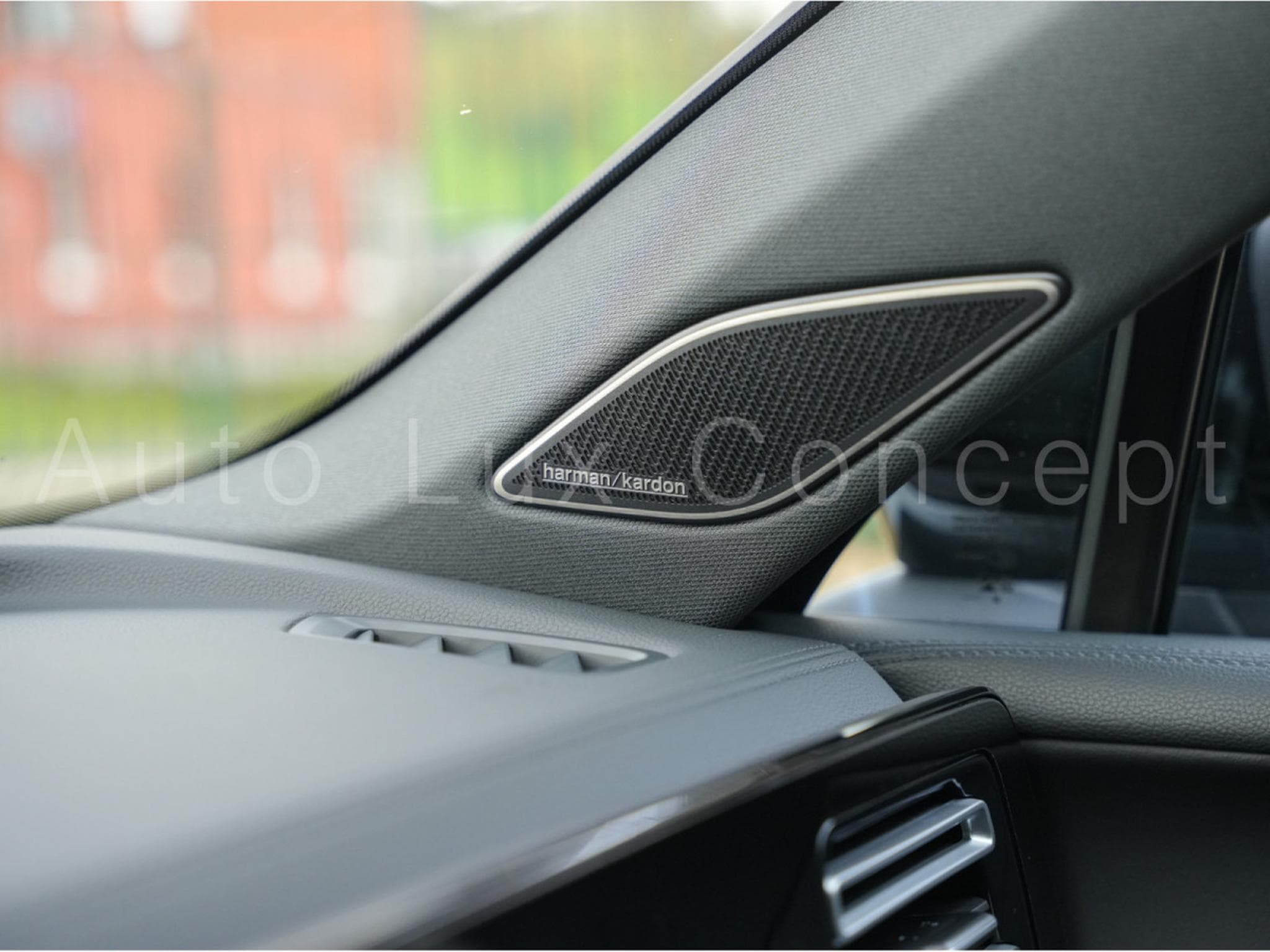 VW Tiguan R-Line 2.0 TDI 4MOTION 193 ch DSG 7 (2025) - Photo 20