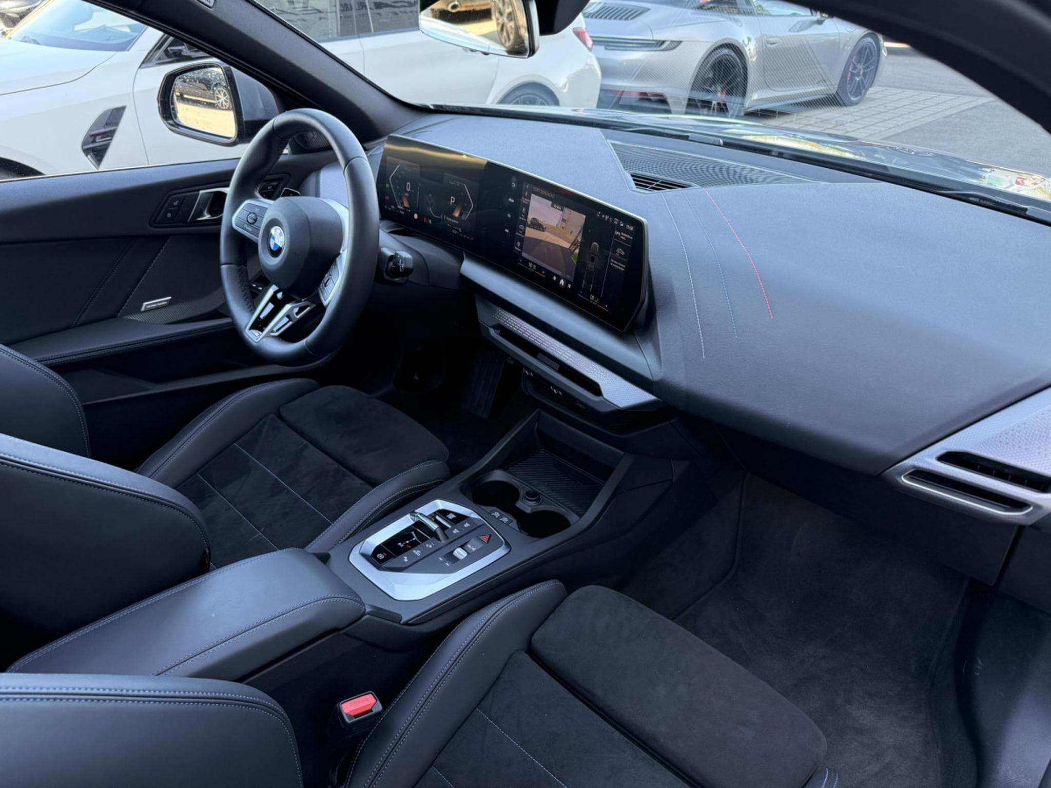 BMW 120 I M SPORT / M SEATS/ (2025) - Photo 18