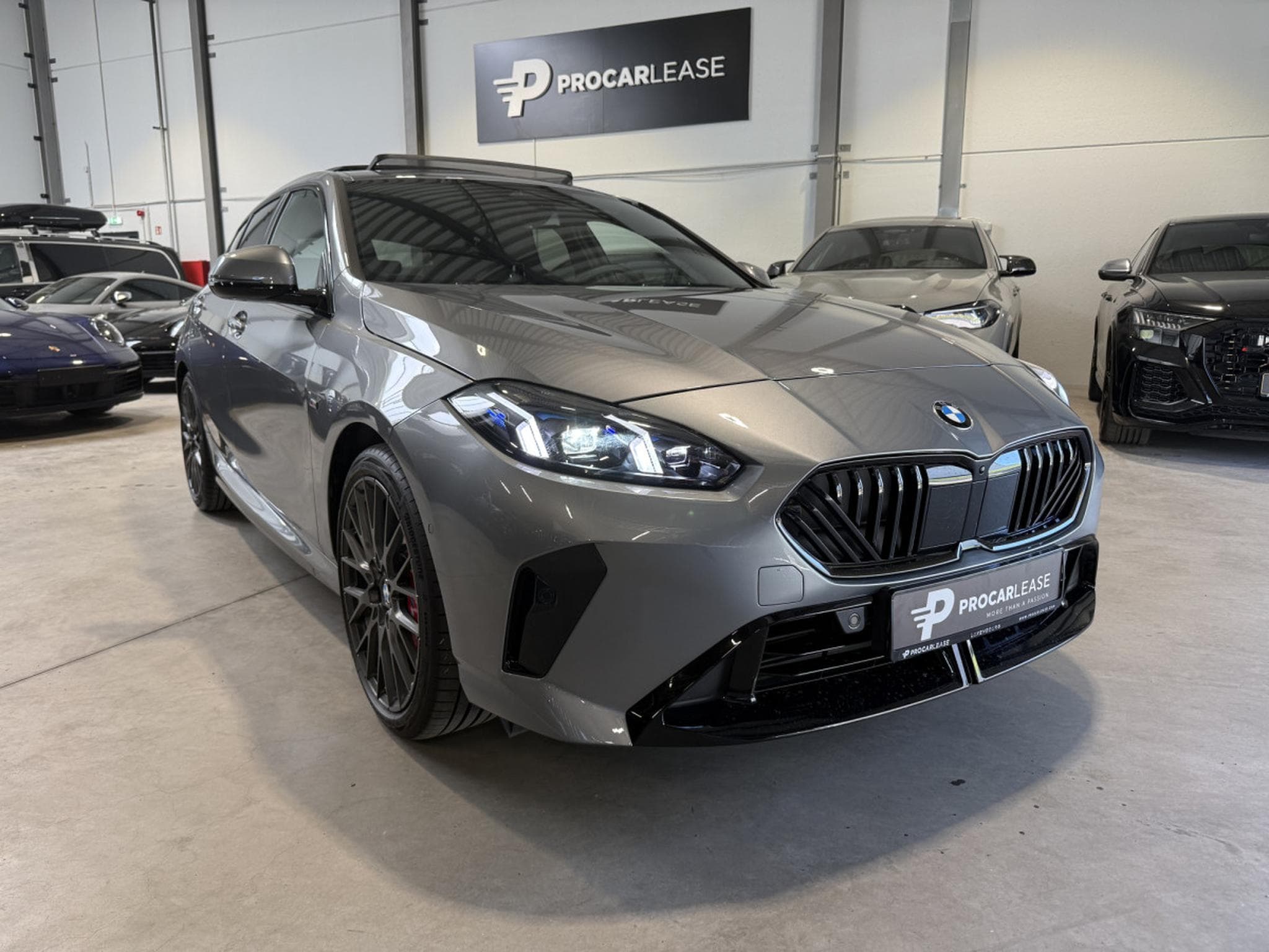 BMW 120 I M SPORT / M SEATS/ (2025) - Photo 3