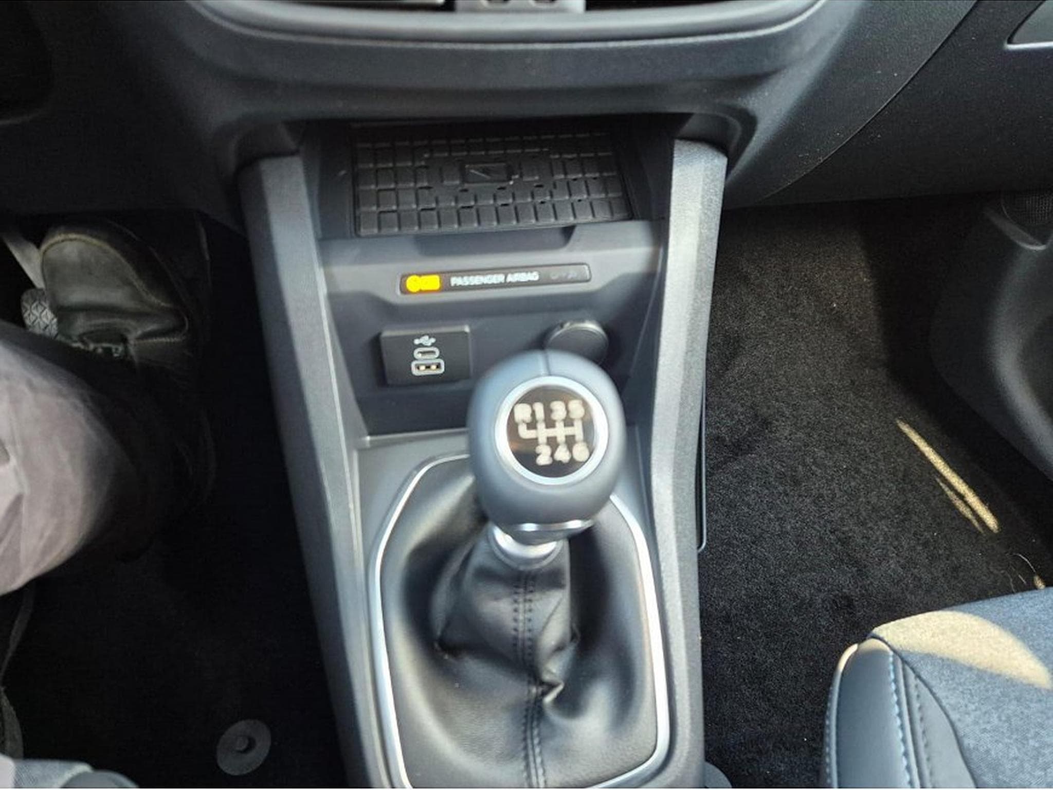 Ford Tourneo (2026) - Photo 25