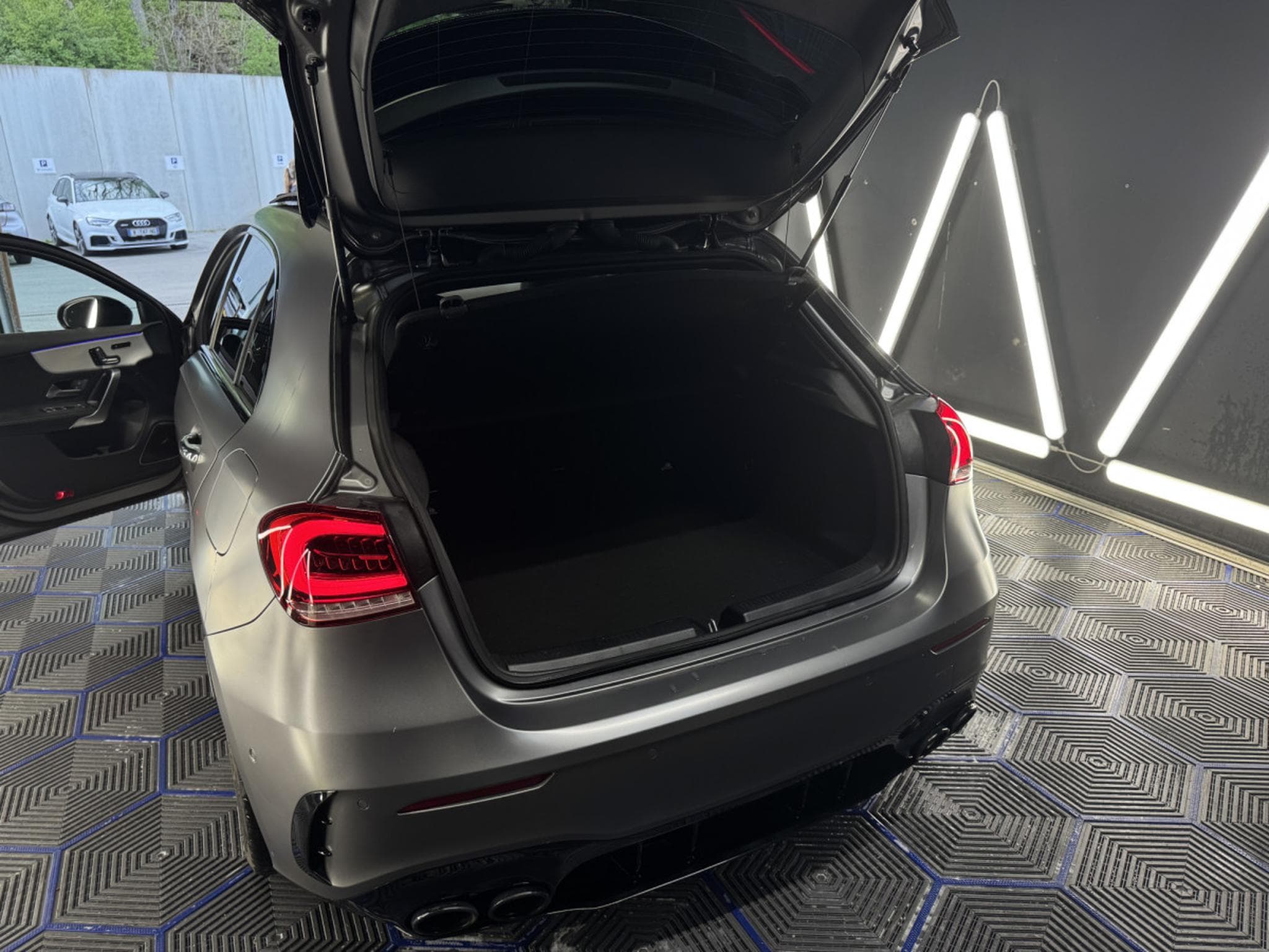 Mercedes A 45 AMG S (2023) - Photo 13