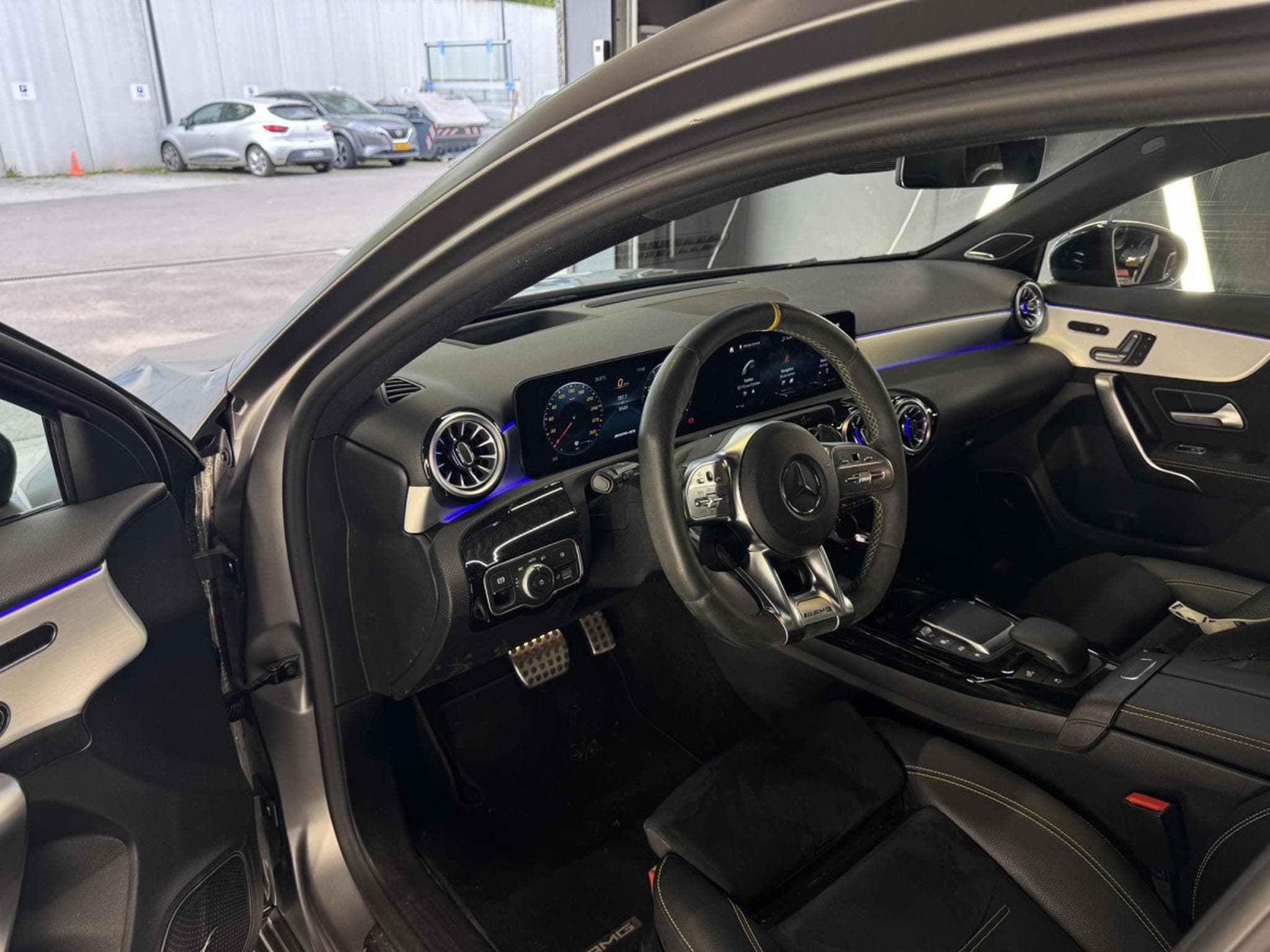 Mercedes A 45 AMG S (2023) - Photo 4