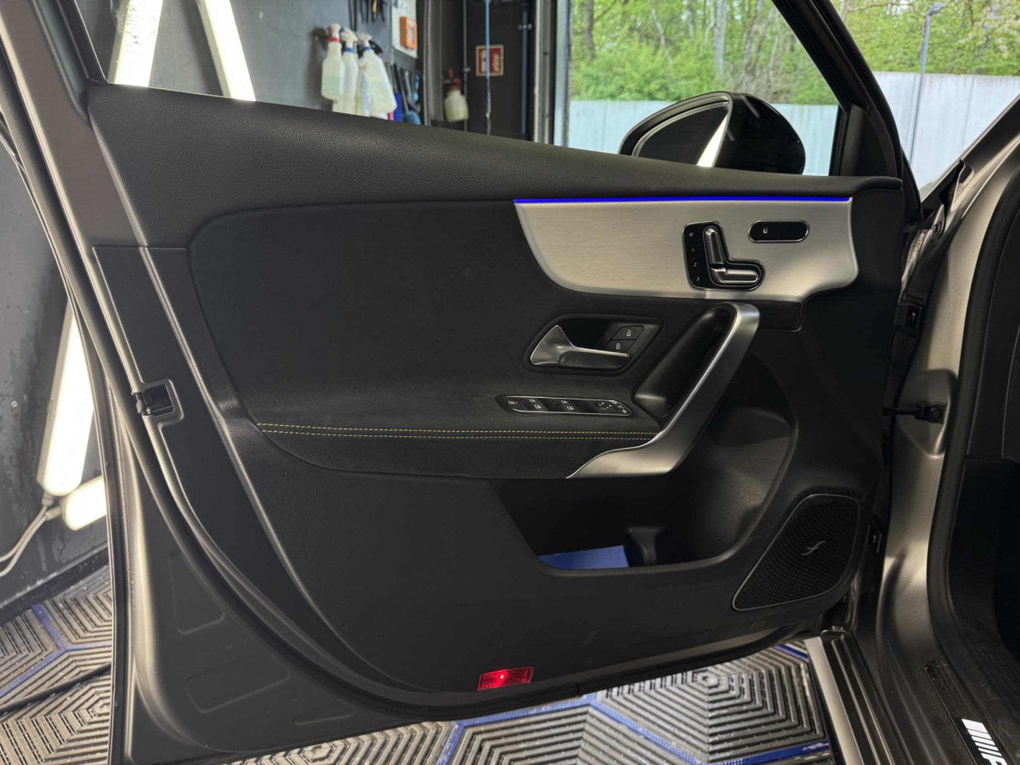 Mercedes A 45 AMG S (2023) - Photo 5