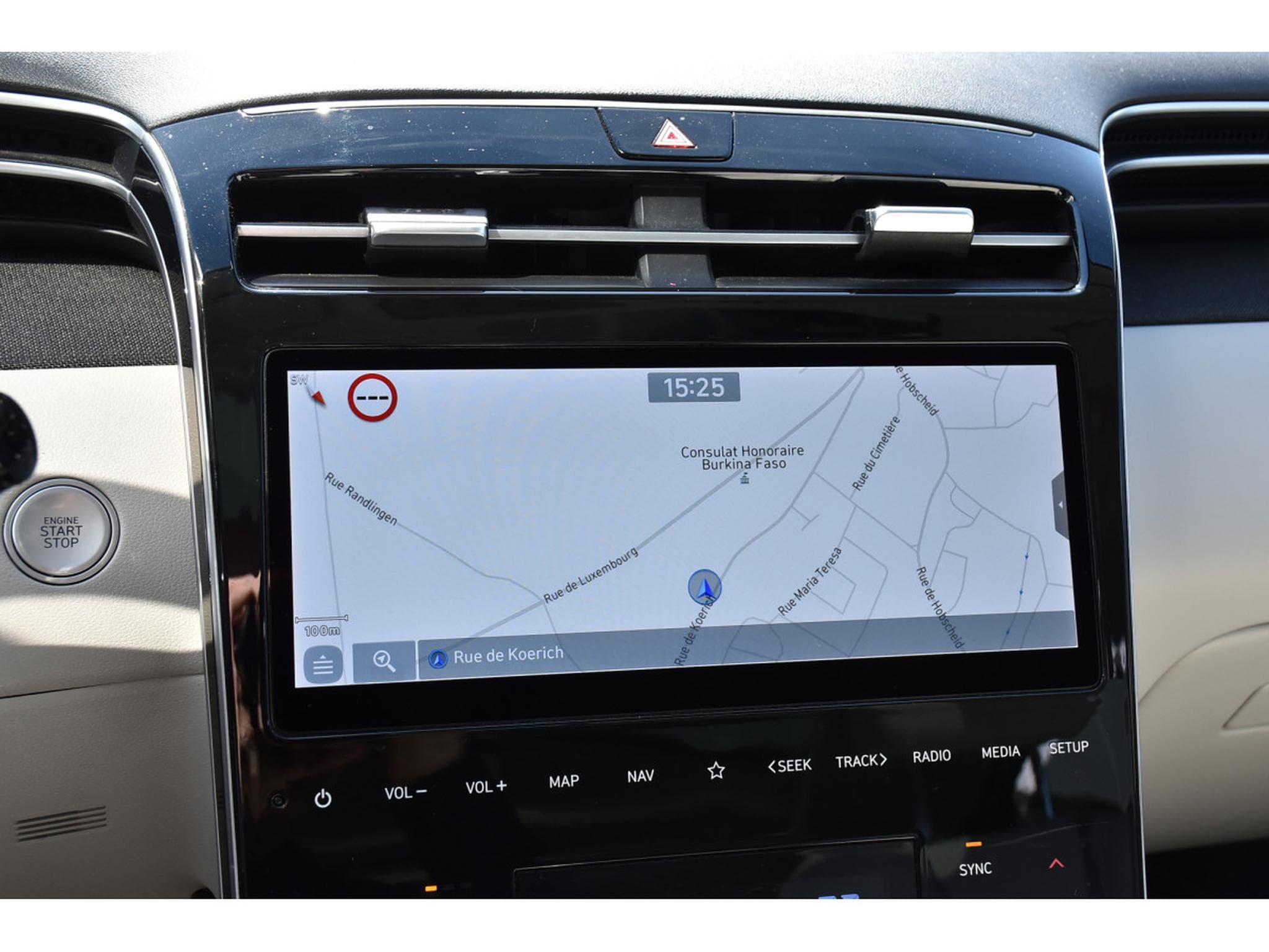 Hyundai Tucson 1.6 T-GDI PHEV 4WD Shine Sensation PANO MEMO CAM360 1° MAIN (2021) - Photo 12