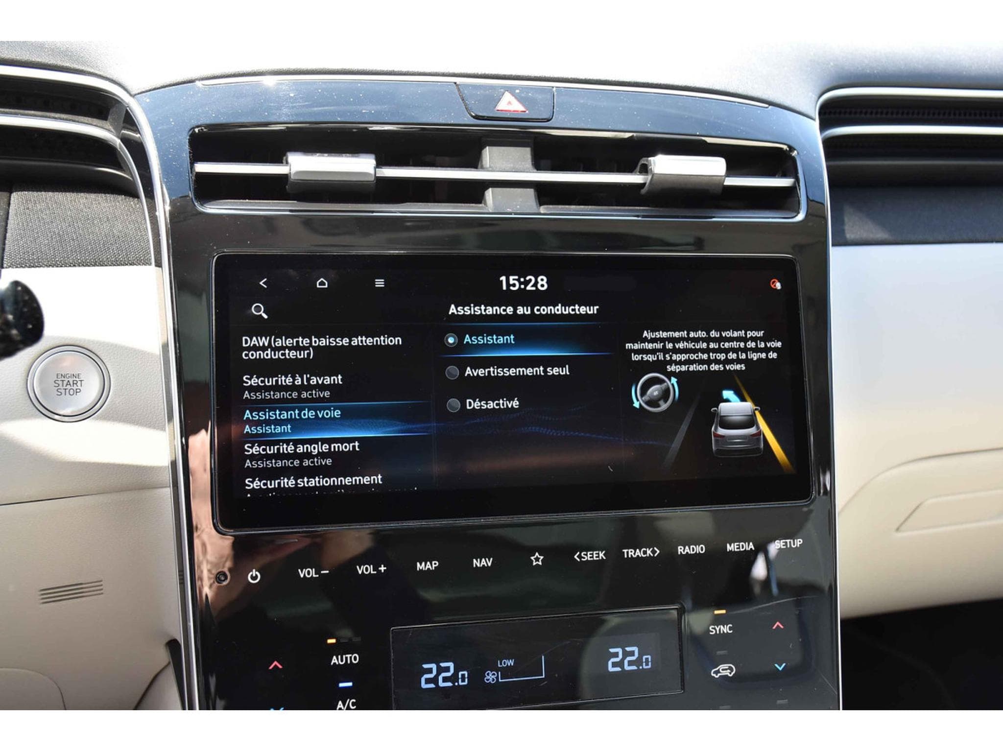 Hyundai Tucson 1.6 T-GDI PHEV 4WD Shine Sensation PANO MEMO CAM360 1° MAIN (2021) - Photo 17