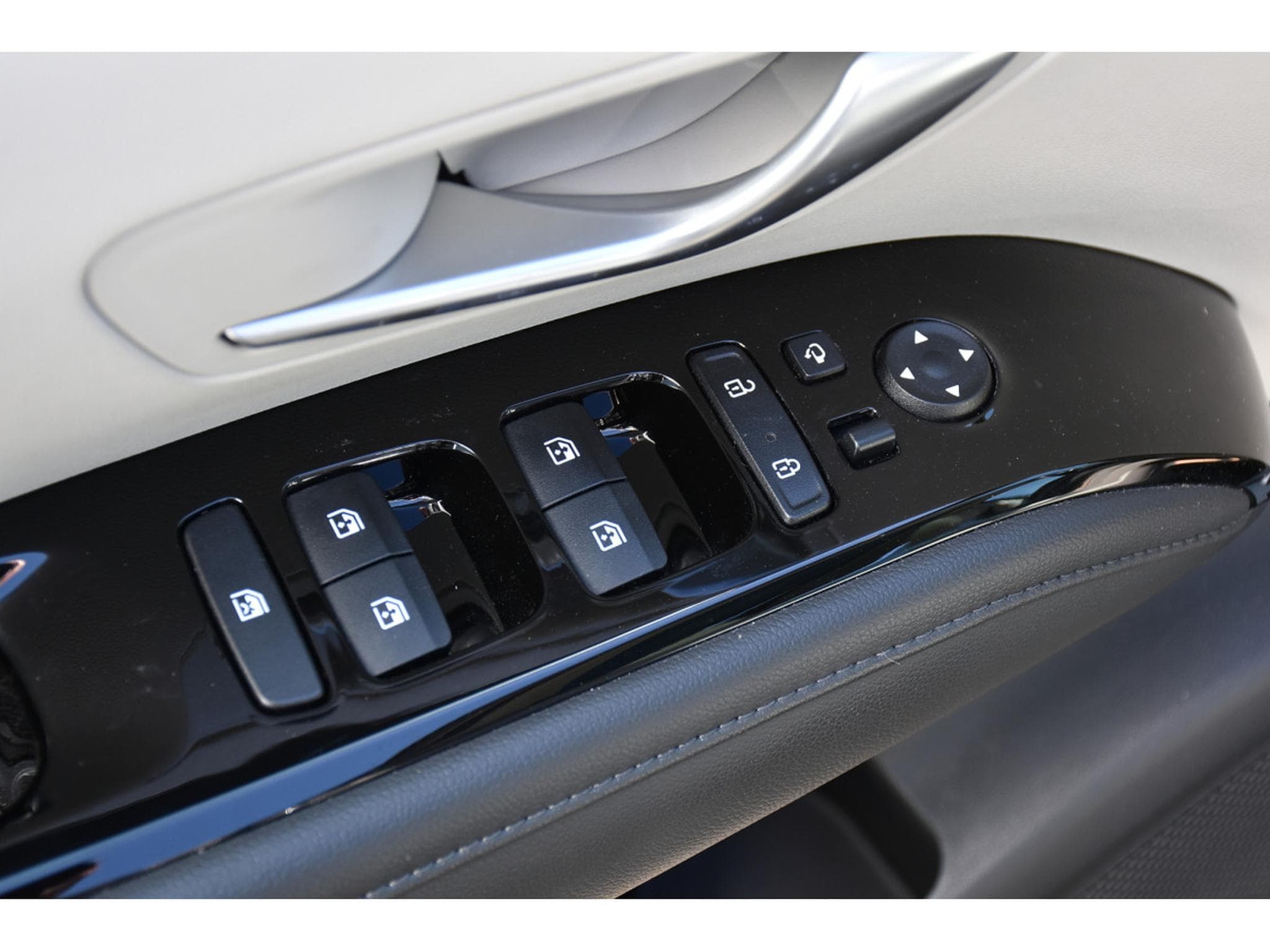 Hyundai Tucson 1.6 T-GDI PHEV 4WD Shine Sensation PANO MEMO CAM360 1° MAIN (2021) - Photo 25