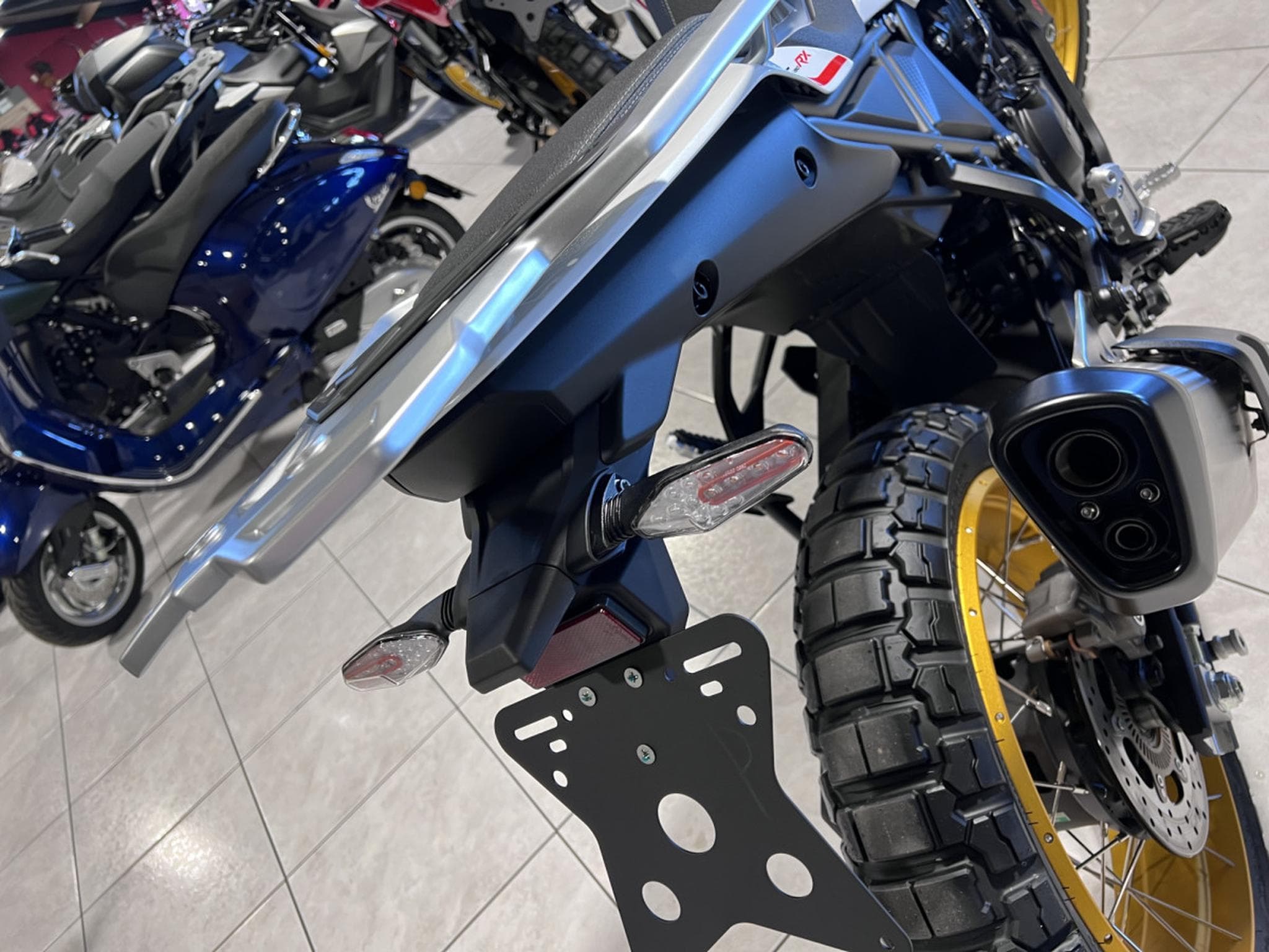 QJmotor SRT 450 RX RX (2026) - Foto 5