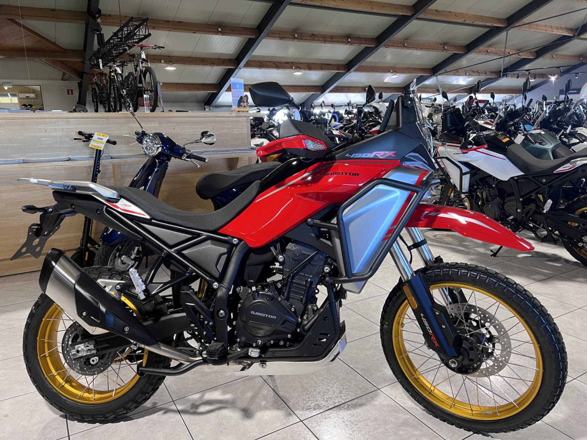 QJmotor SRT 450 RX RX (2026) - Foto 1