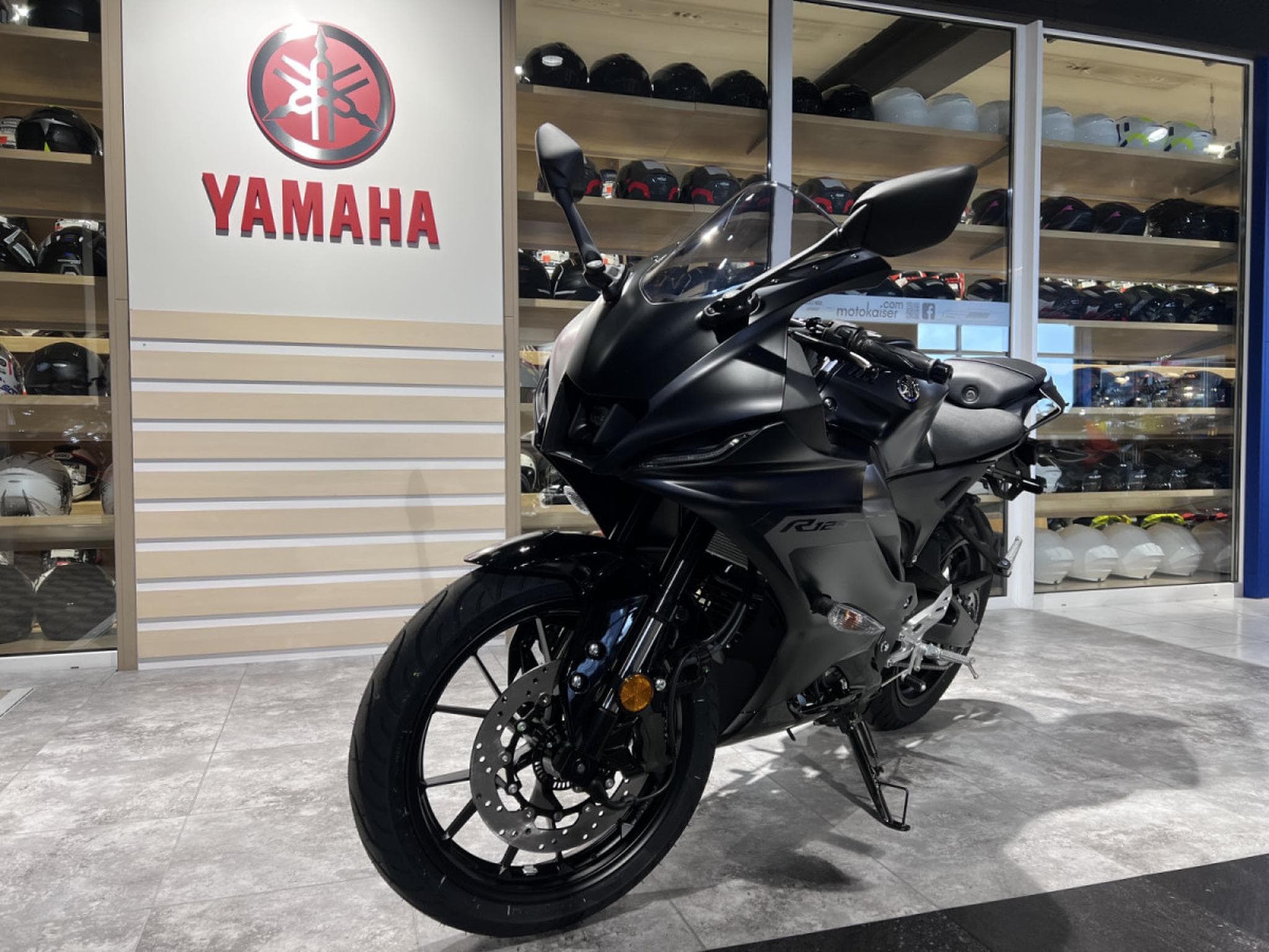 Yamaha YZF (2026) - Foto 2