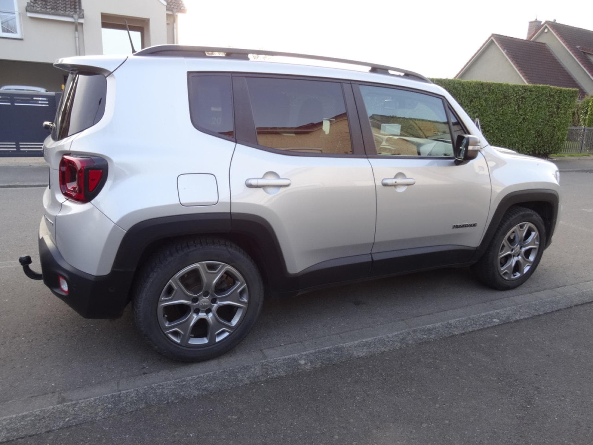 Jeep Renegade 1.0 TGDi LIMITED 4X2 (2020) - Photo 13